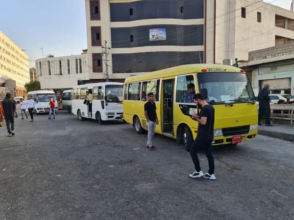 سەندیکاکانی گواستنەوە: بەنزین هەرزان نەبێت کرێی پاس زیاد دەکرێت