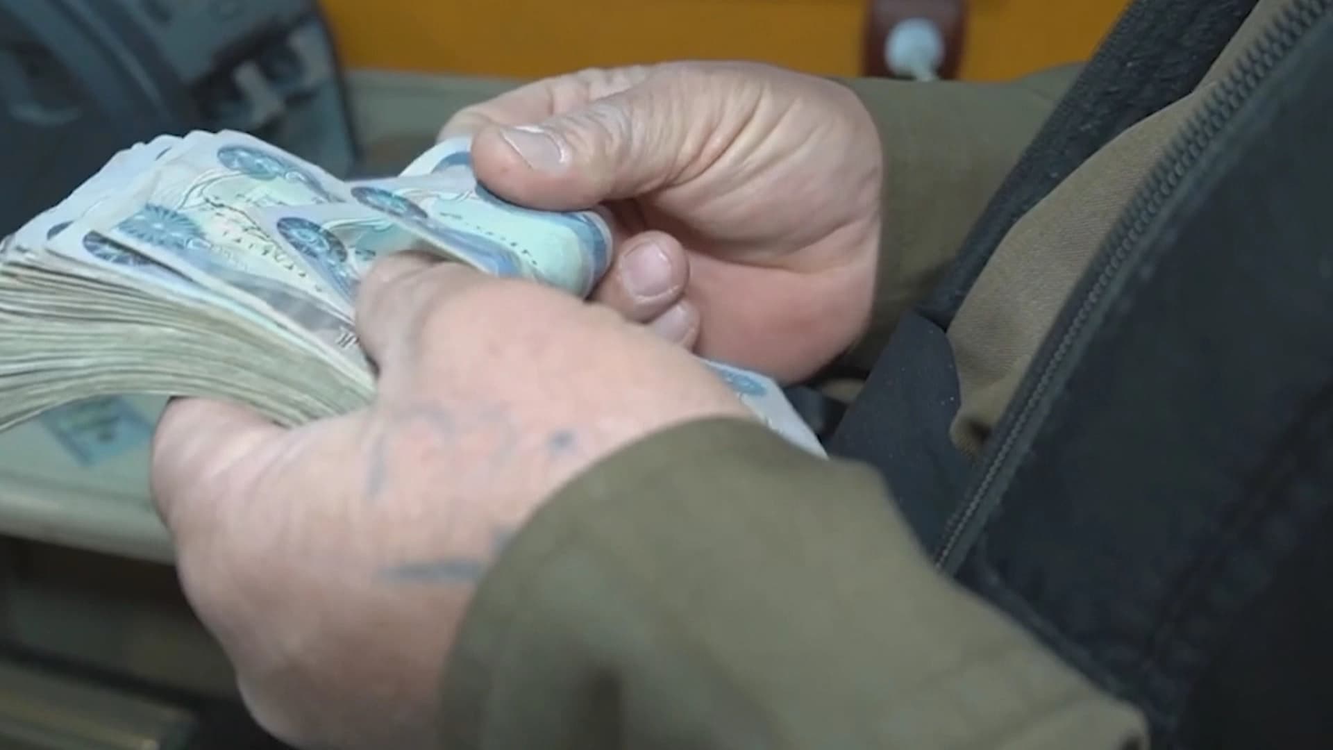 بەغدا 600 ملیار دیناری بۆ مووچەی هەرێم کۆکردووەتەوە؛ ''هەفتەی داهاتوو رەوانە دەکرێت''