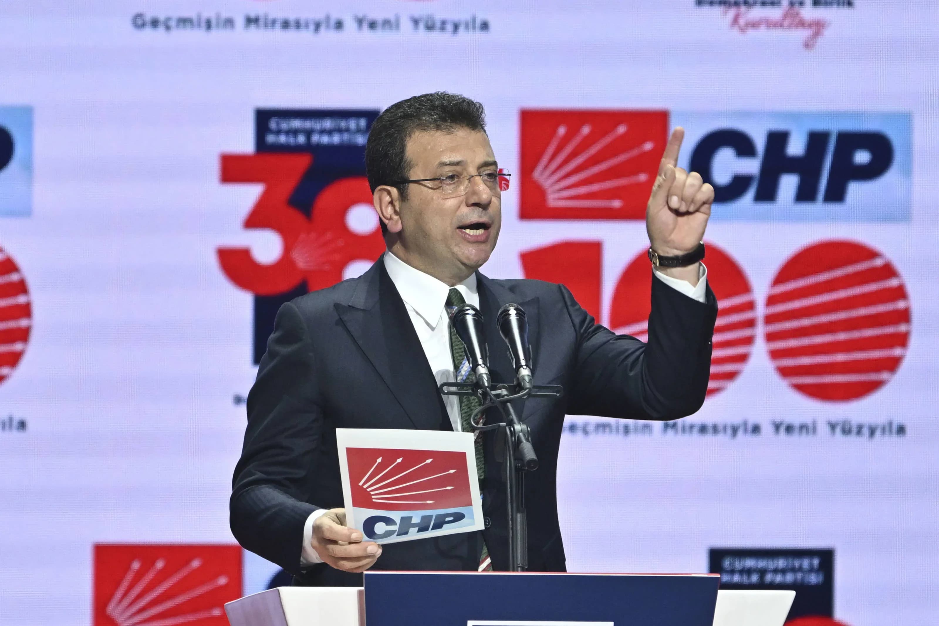 CHP: İmamoğlu'nun partiden istifası şaşırtıcı olmadı, geç kalmış bir karardır