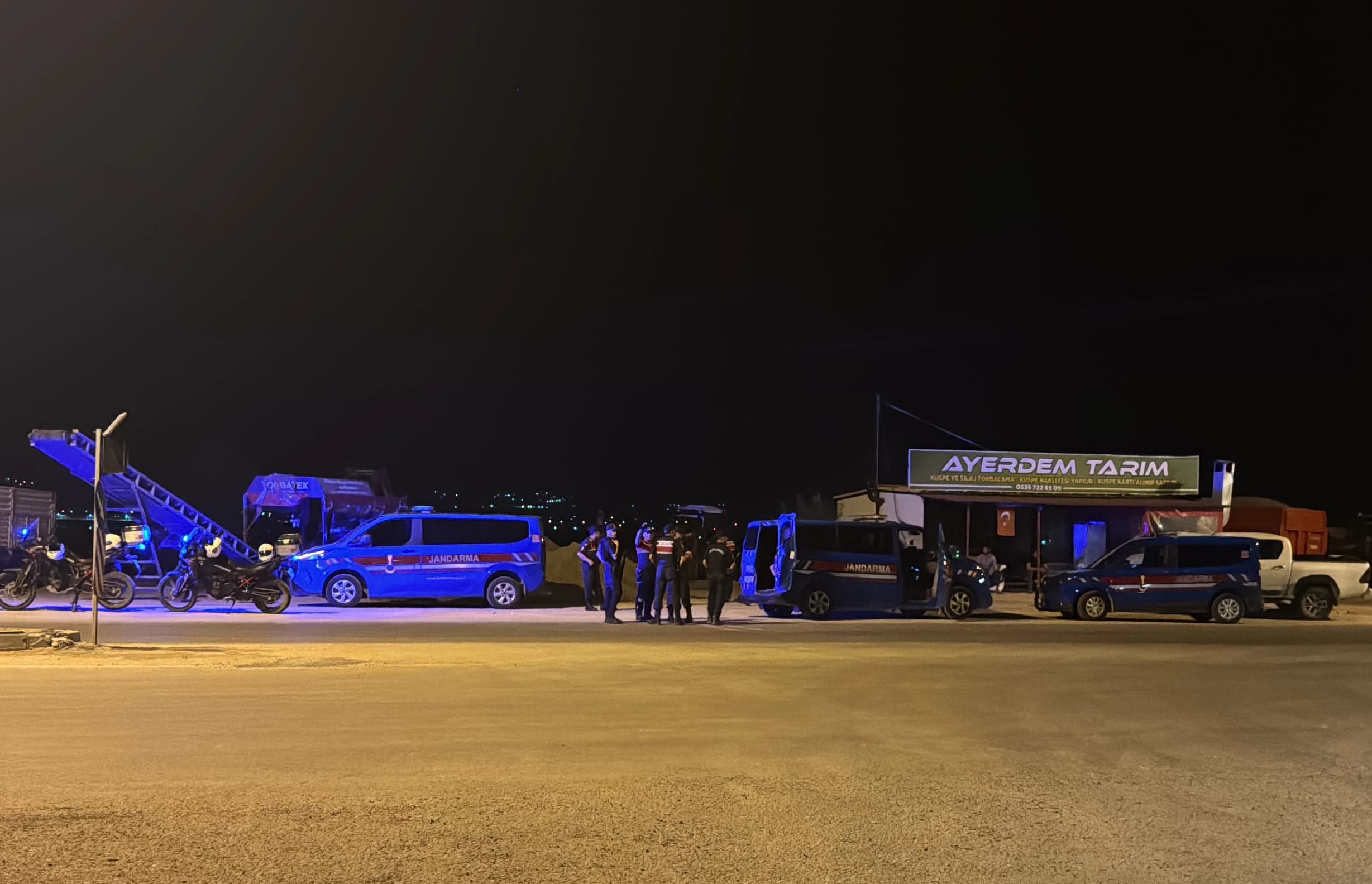 Li Xarpêtê pevçûna bi kêr û çekan, 3 birîndar