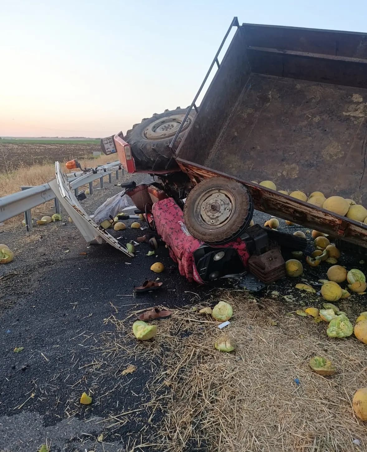 Li ser rêya Amed û Mêrdînê qezaya trafîkê: Mirî û birîndar hene