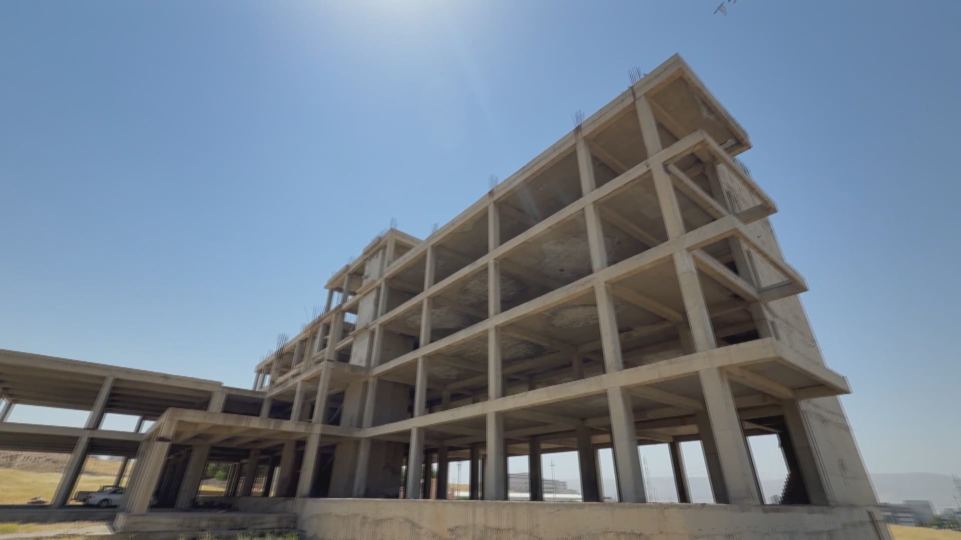 چارەنووسی 3 هەزار پڕۆژە لە کوردستان نادیارە