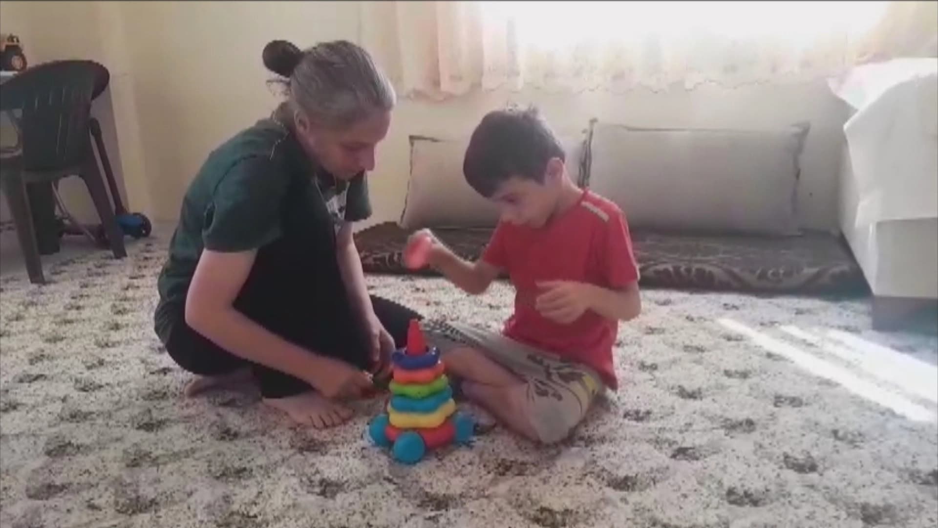 Ji Geverê banga alîkariyê, Yasemîn û zarokên xwe li benda xêrxwazan in