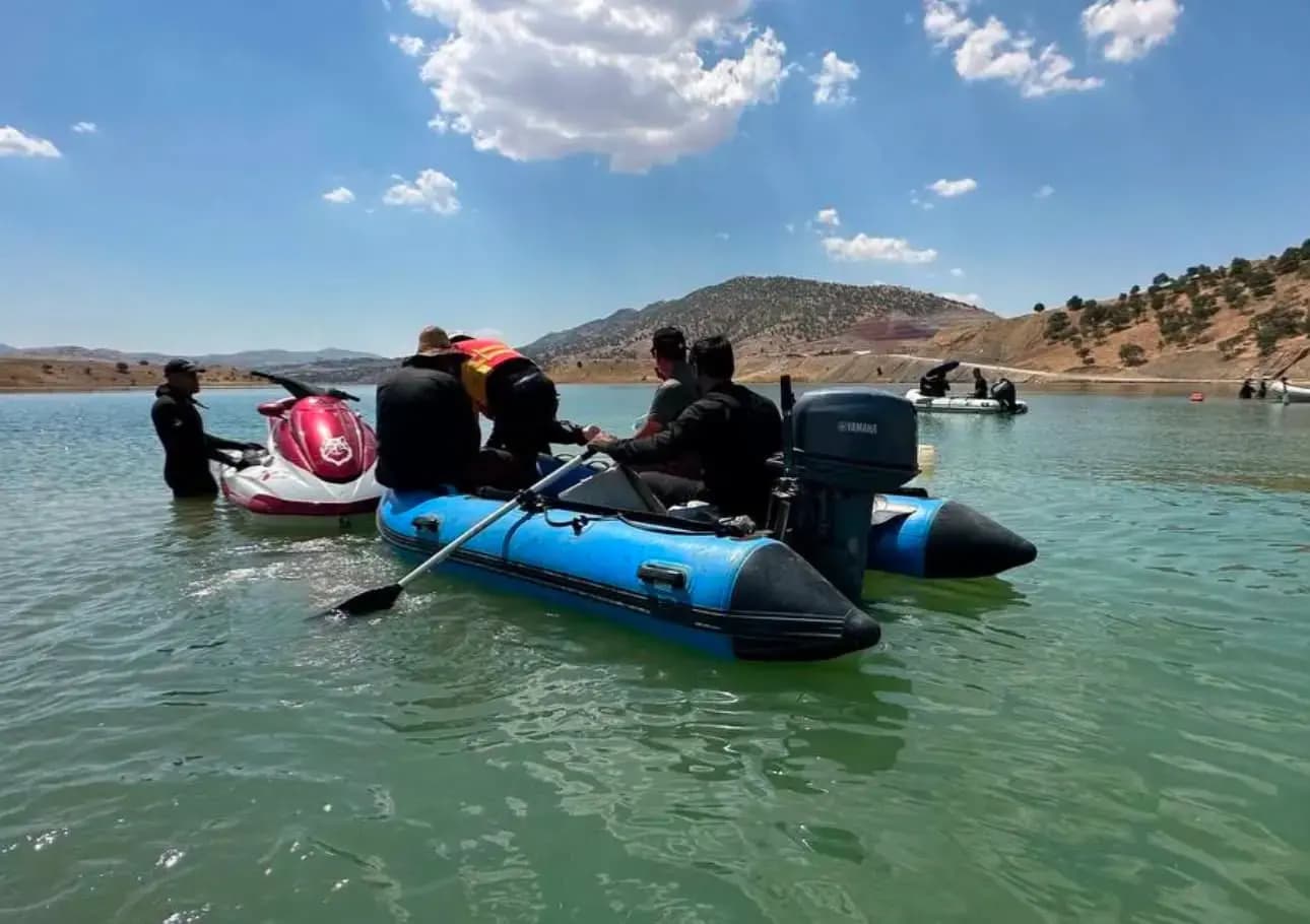 لە خەبات دوو کەس لە ئاودا خنکان