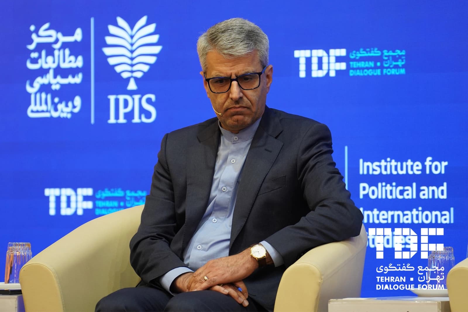 ئێران: سزاکانی ئەمریکا گەڕانەوەی جیهانە بۆ سەردەمی داگیرکاری