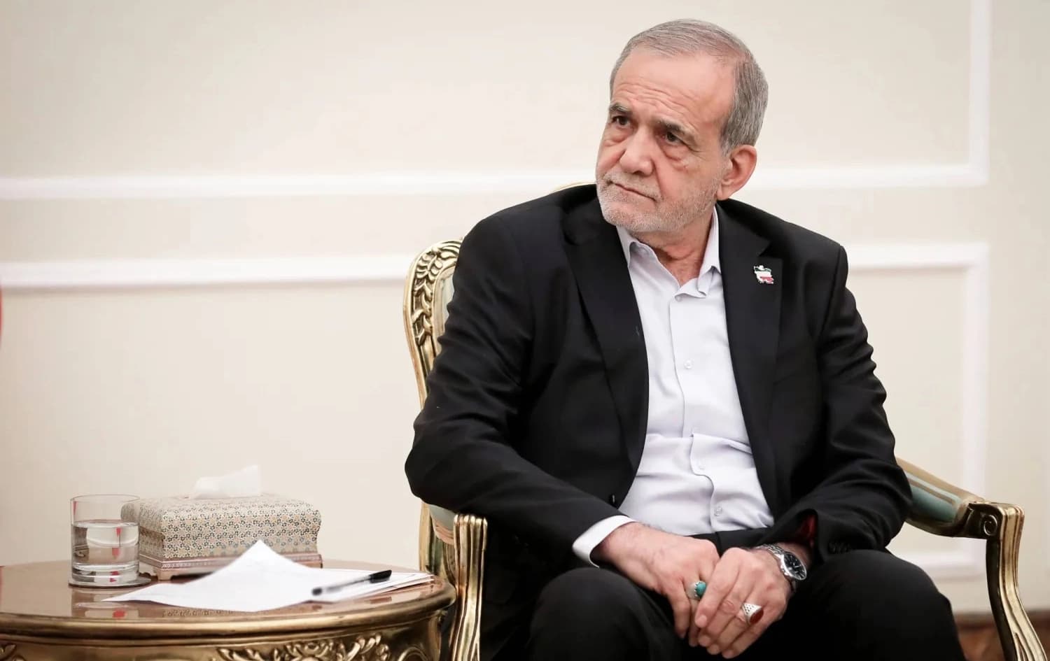 پەرلەمانتارێک بۆ پزیشکیان: کۆتاییهێنان بە جەنگ راگەیاندنی خۆبەدەستەوەدانە