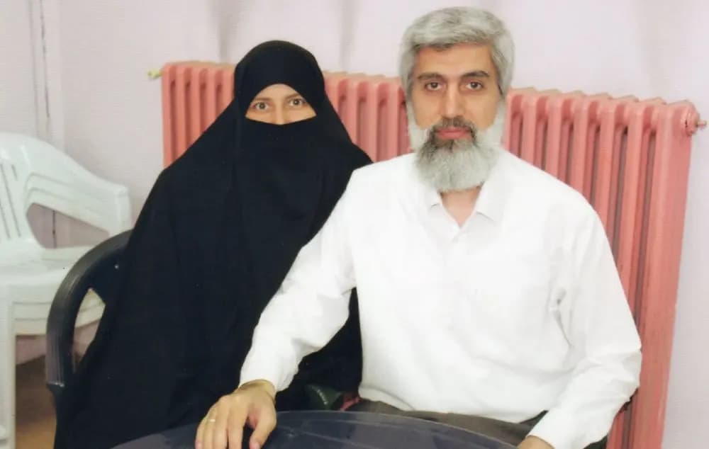 Alparslan Kuytul û hevjîna wî Semra Kuytul hatin girtin