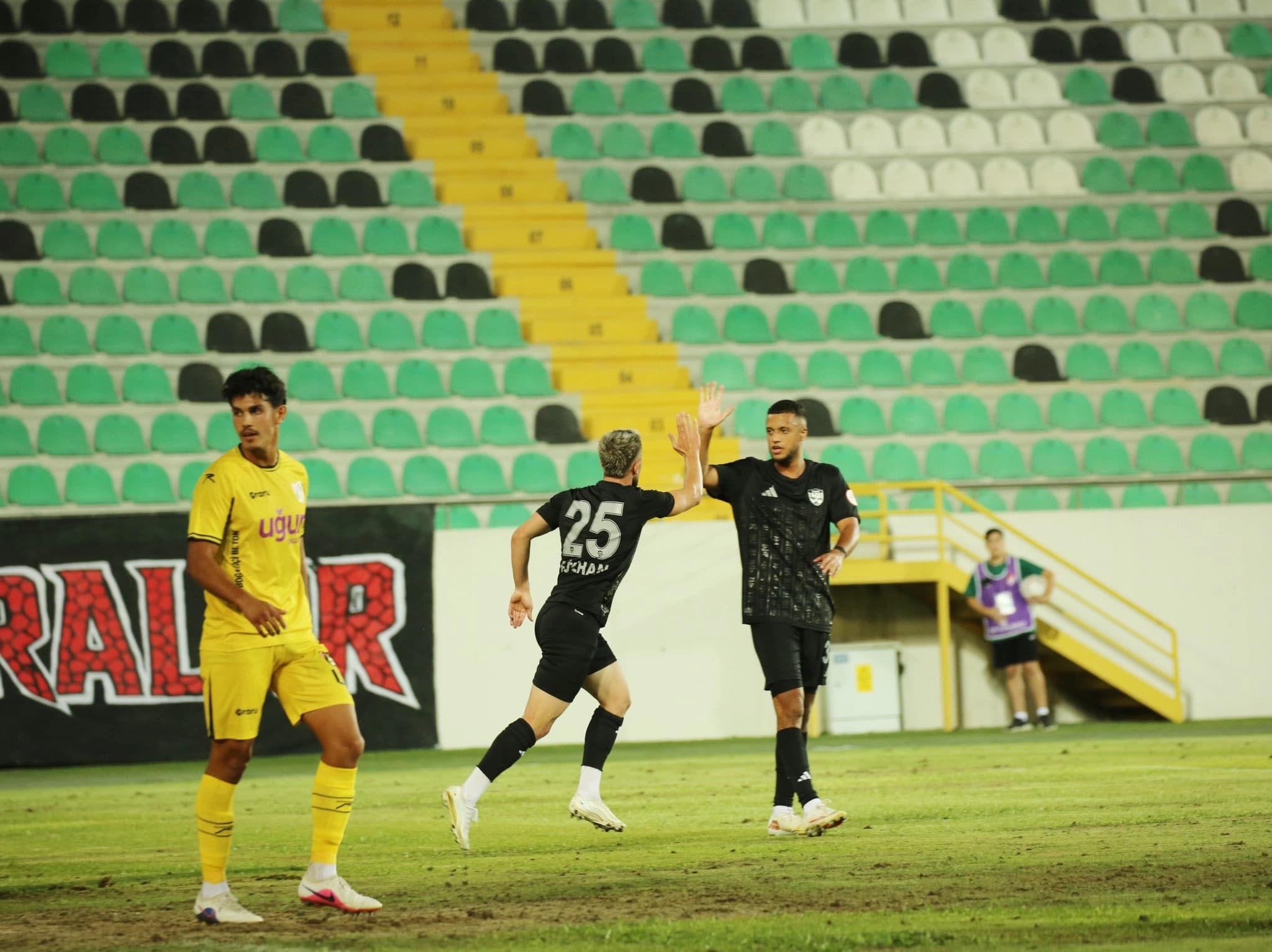 Vanspor vê hefteyê bi ser ket