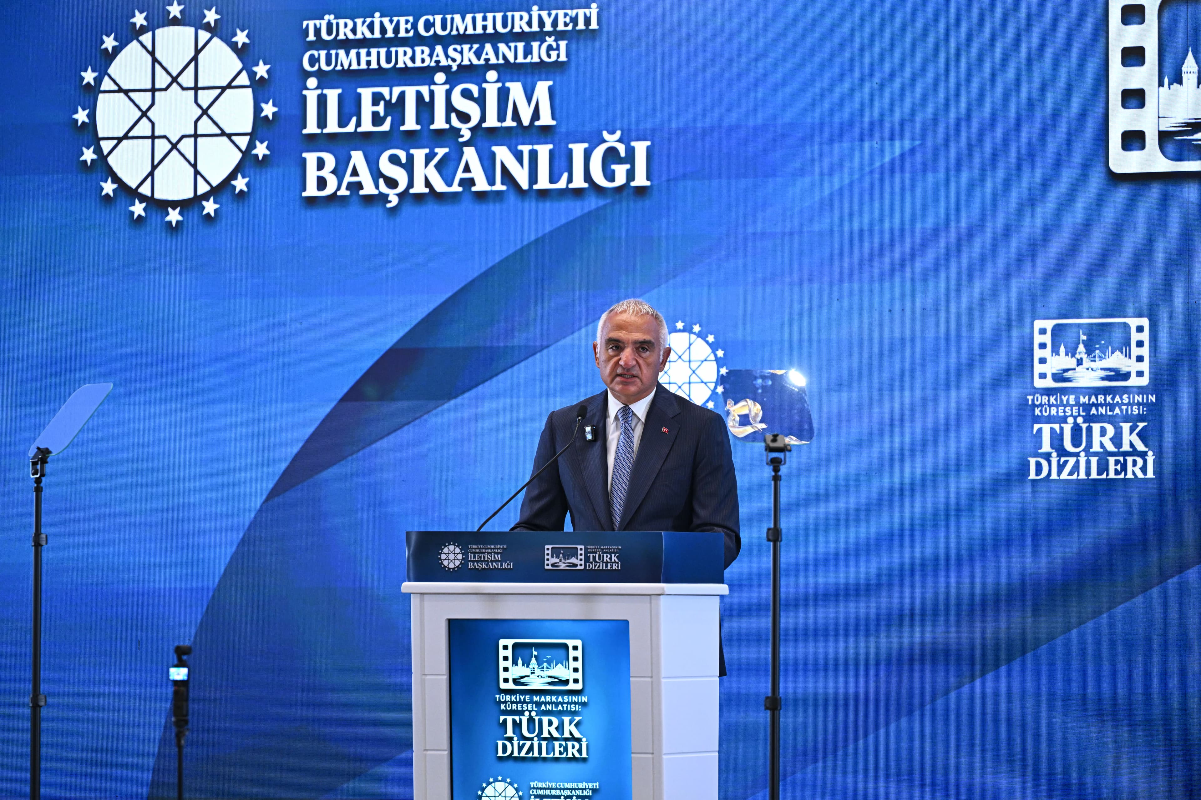 Bakan Ersoy: 170 ülkede 1 milyar kişi Türk dizilerini izliyor
