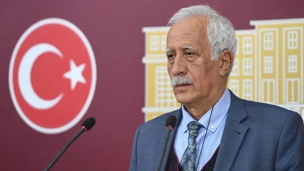پەرلەمانتارێکی دەم پارتی داوا لە کوردی رۆژئاوای کوردستان دەکات پۆست لە حکومەتی سووریادا وەرنەگرن