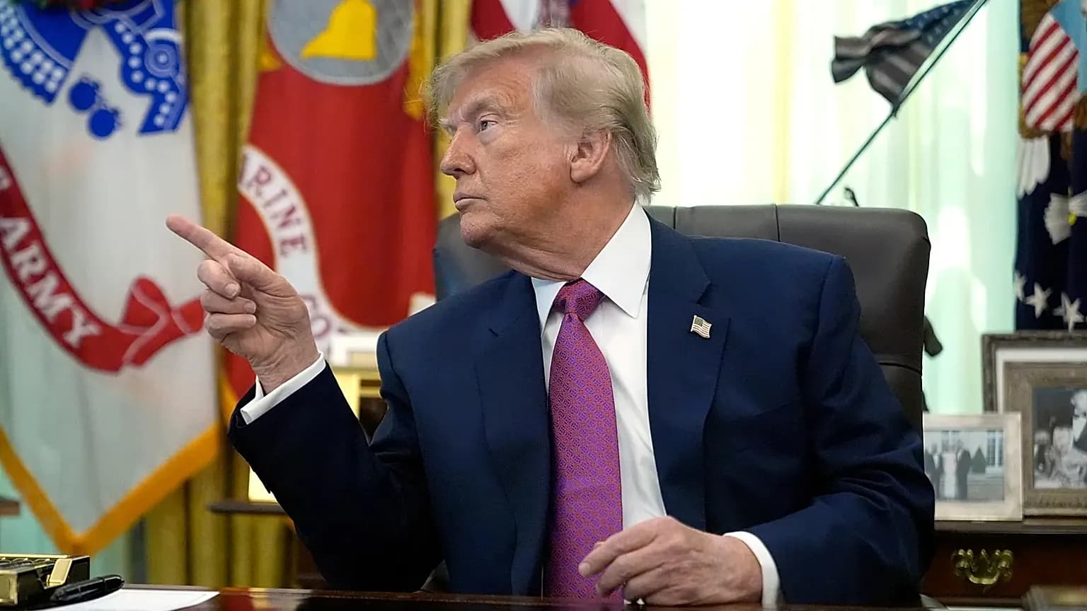 RAPOR: Trump, İran'ın Ürdün'deki ABD hava üslerini hedef almasına karşılık vereceklerini söyledi