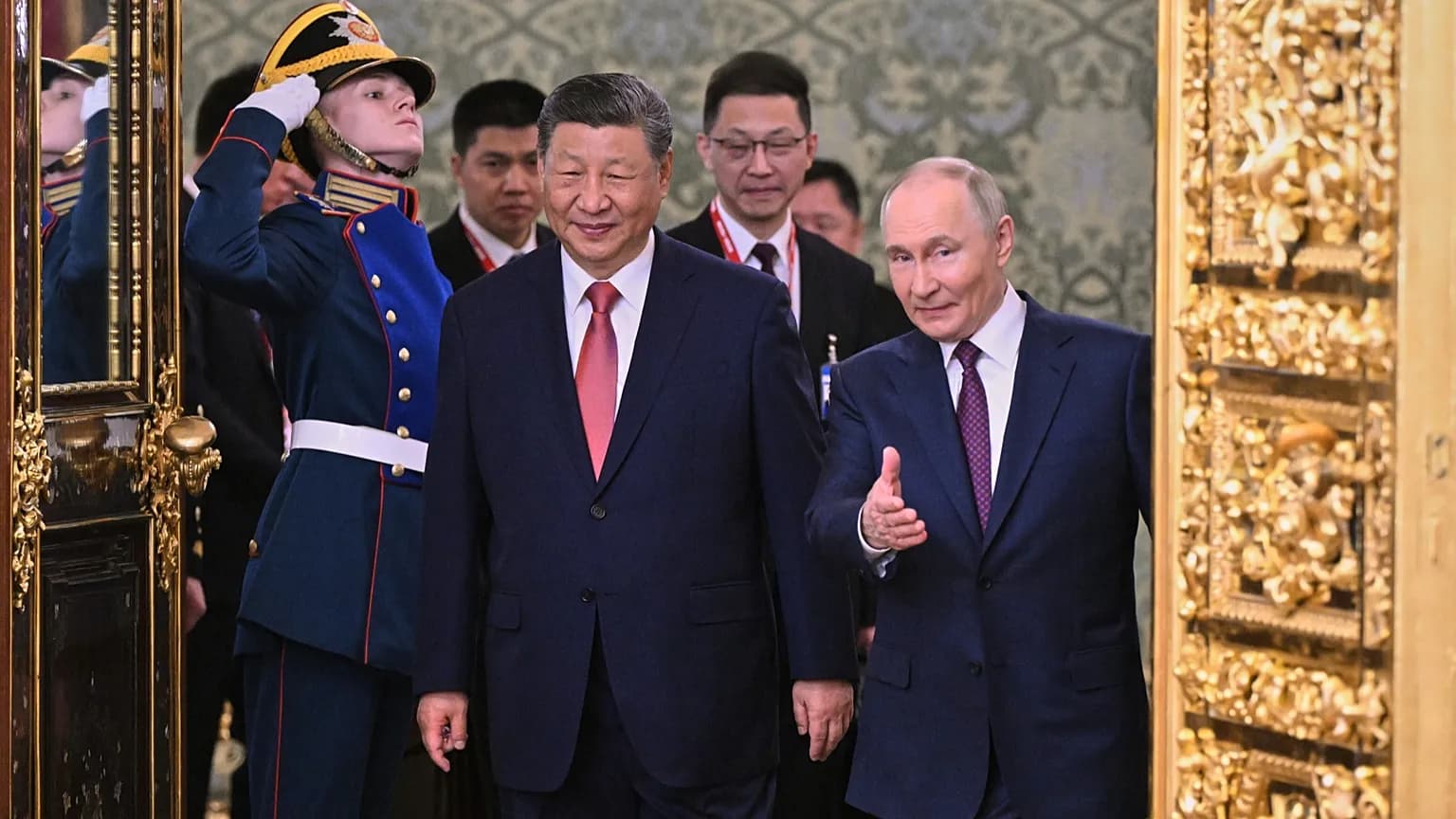 Putin, Çin'le işbirliğinin ekonomi dahil tüm alanlarda geliştiğini belirtti