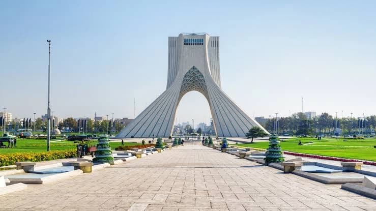 مەیدان ئازادی لە تاران