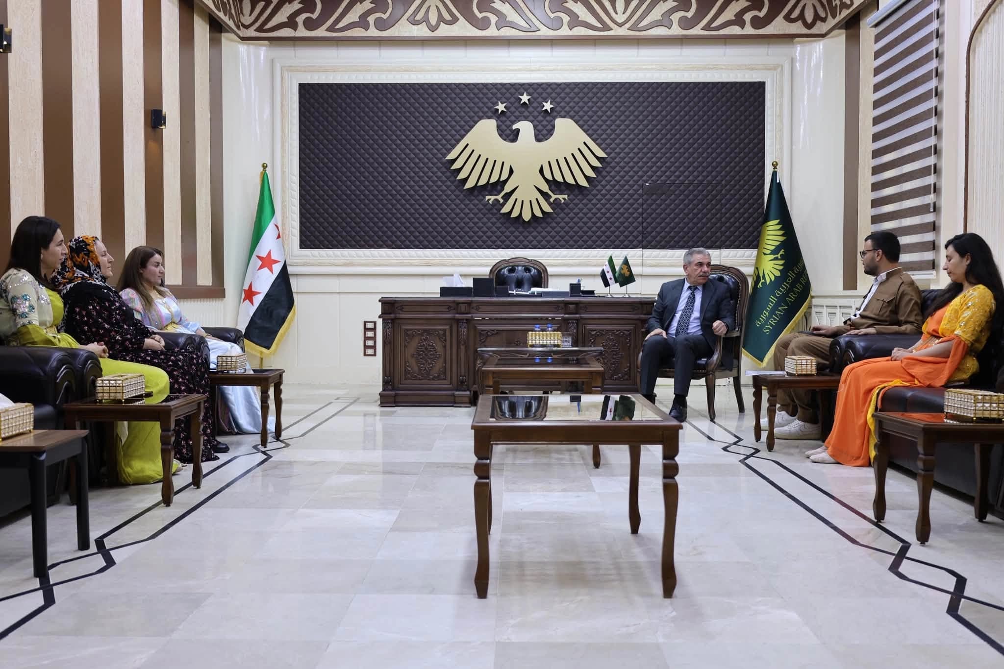 Parêzgarê Hisîçayê û mamosteyên Kurdî civiyan