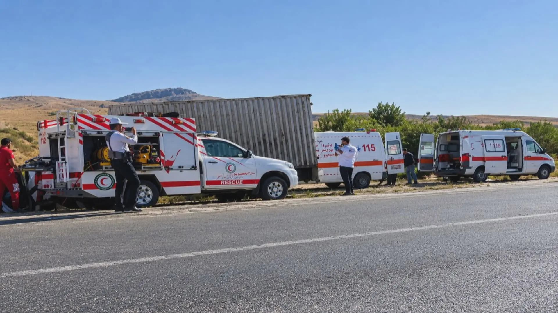 Rojhılat’ta trafik kazası: Aynı aileden 4 kişi hayatını kaybetti