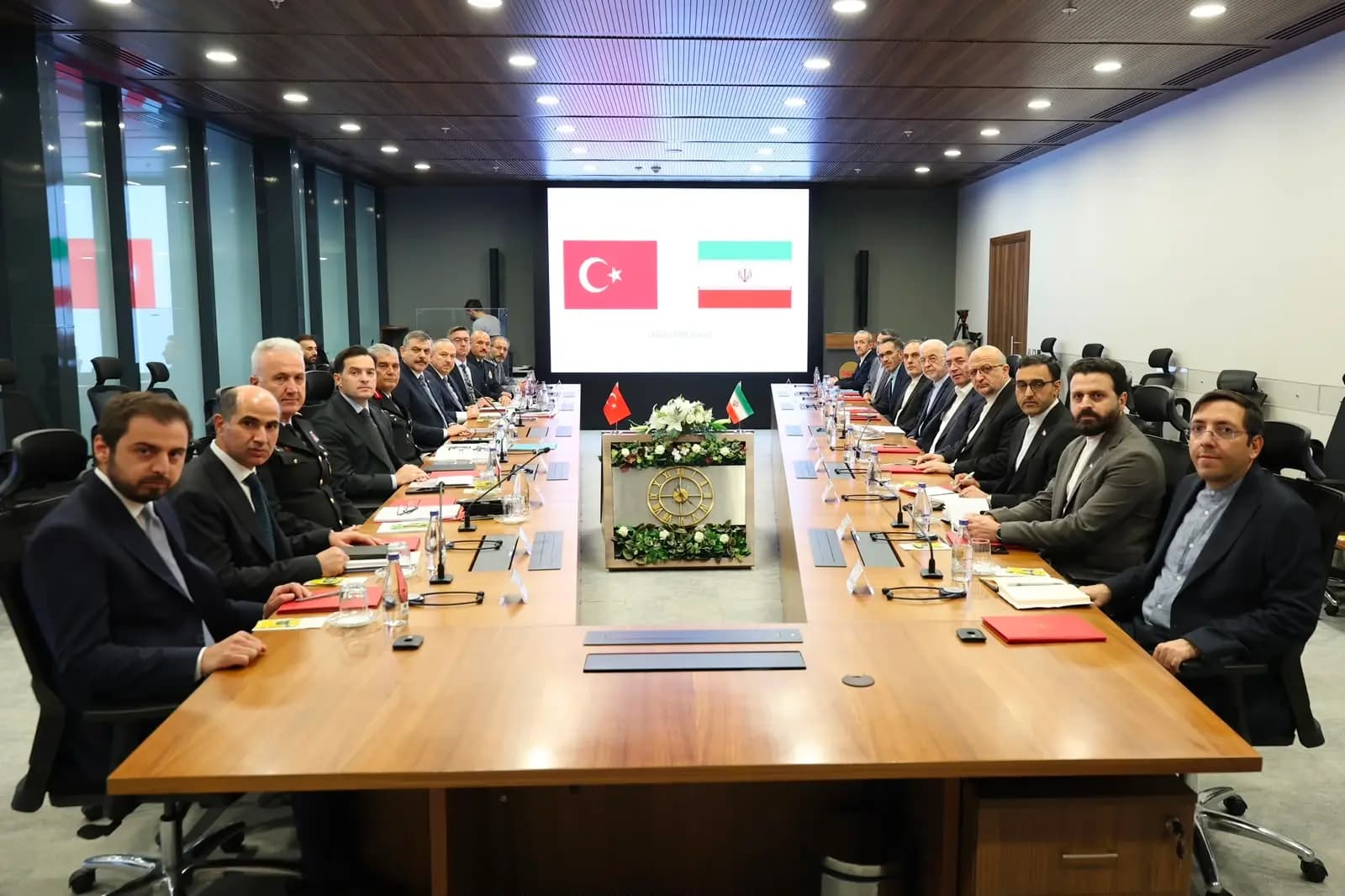 Wezîrê Karên Navxwe yê Îranê: Divê PKK û PJAK çekên xwe deynin