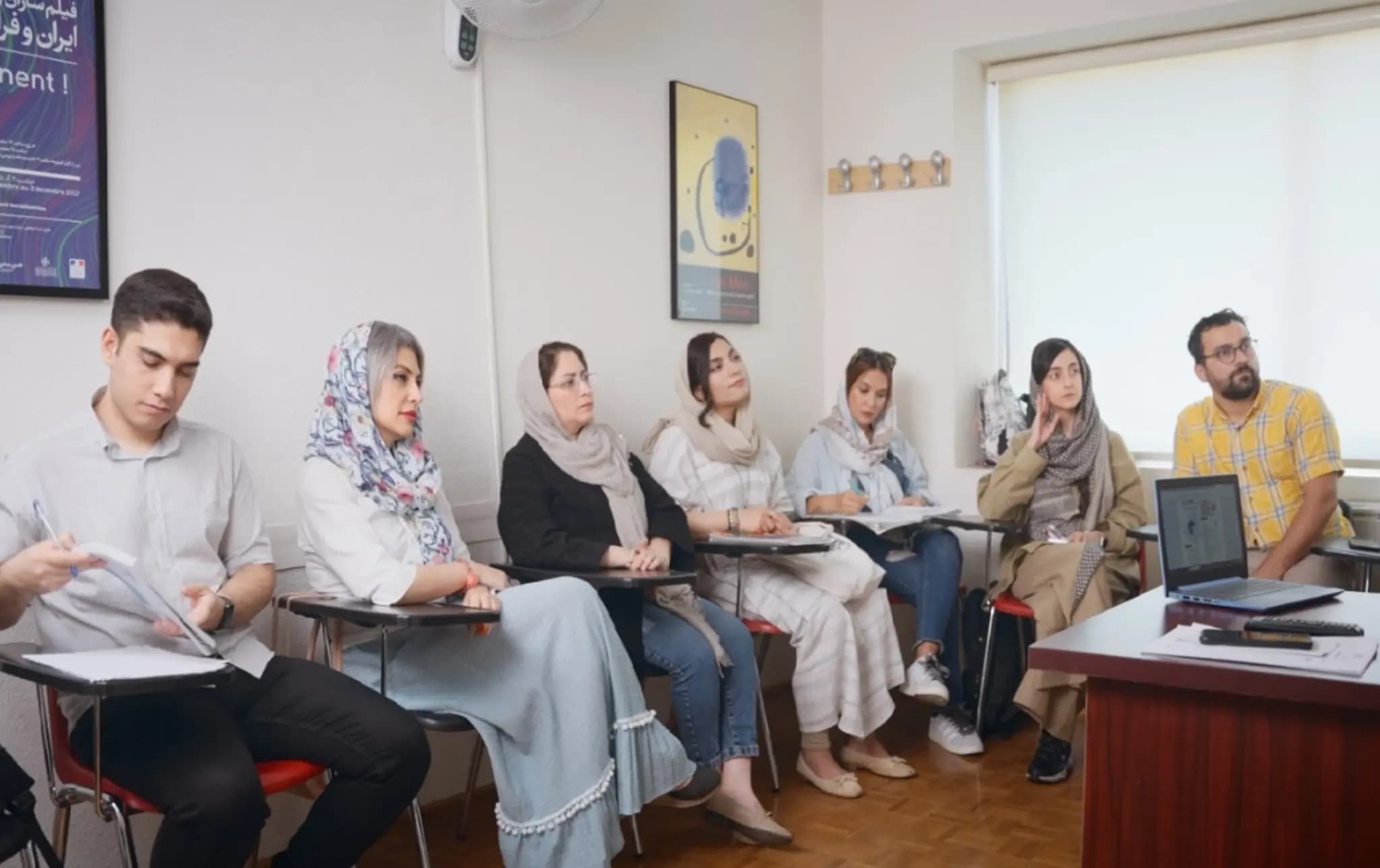 İran, Tahran'daki Fransız dil merkezini kapattı