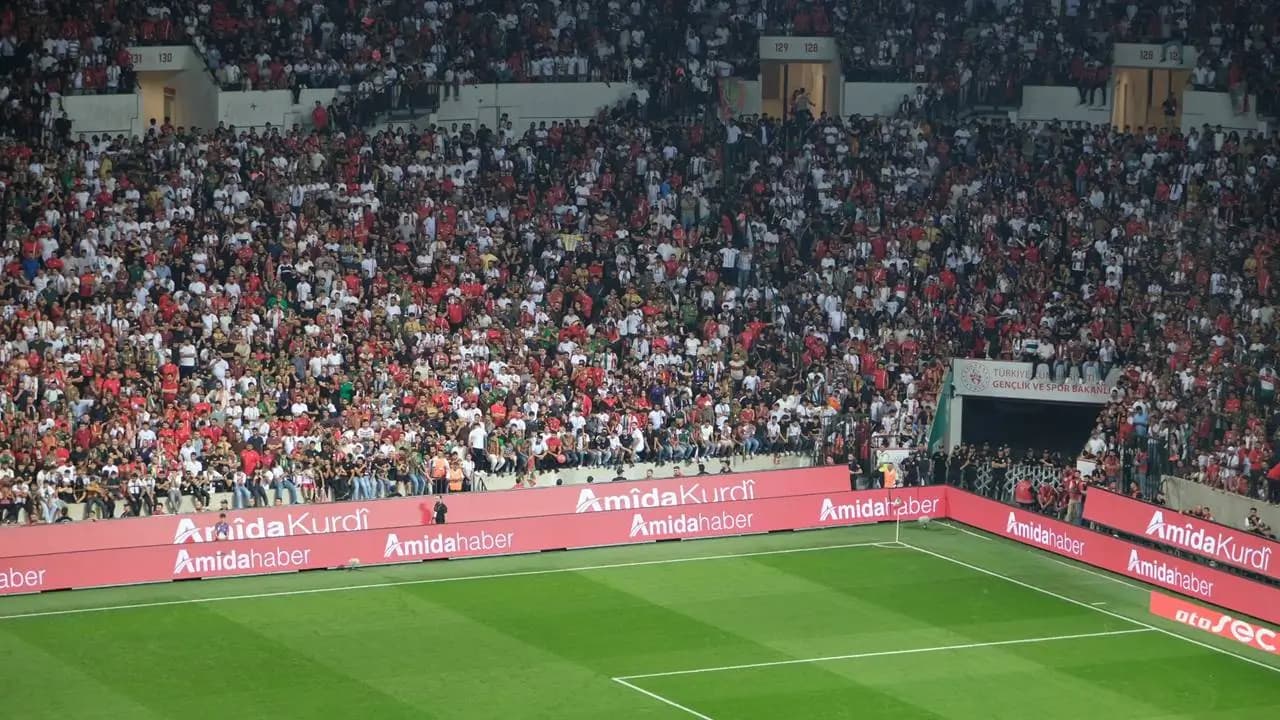 Amedspor di qada dîjîtal de jî rekoran dişkîne