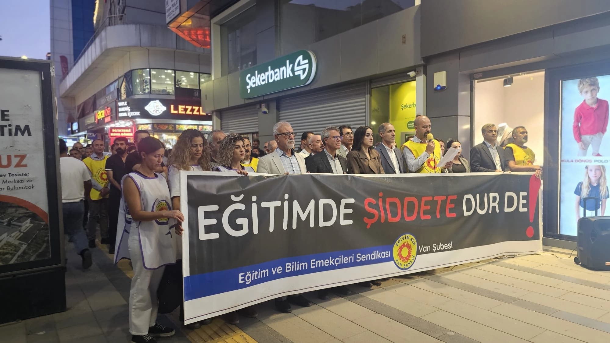 Eğitim Sen'den MEB'e 'okullarda şiddet' tepkisi: Acil önlem alınmalı