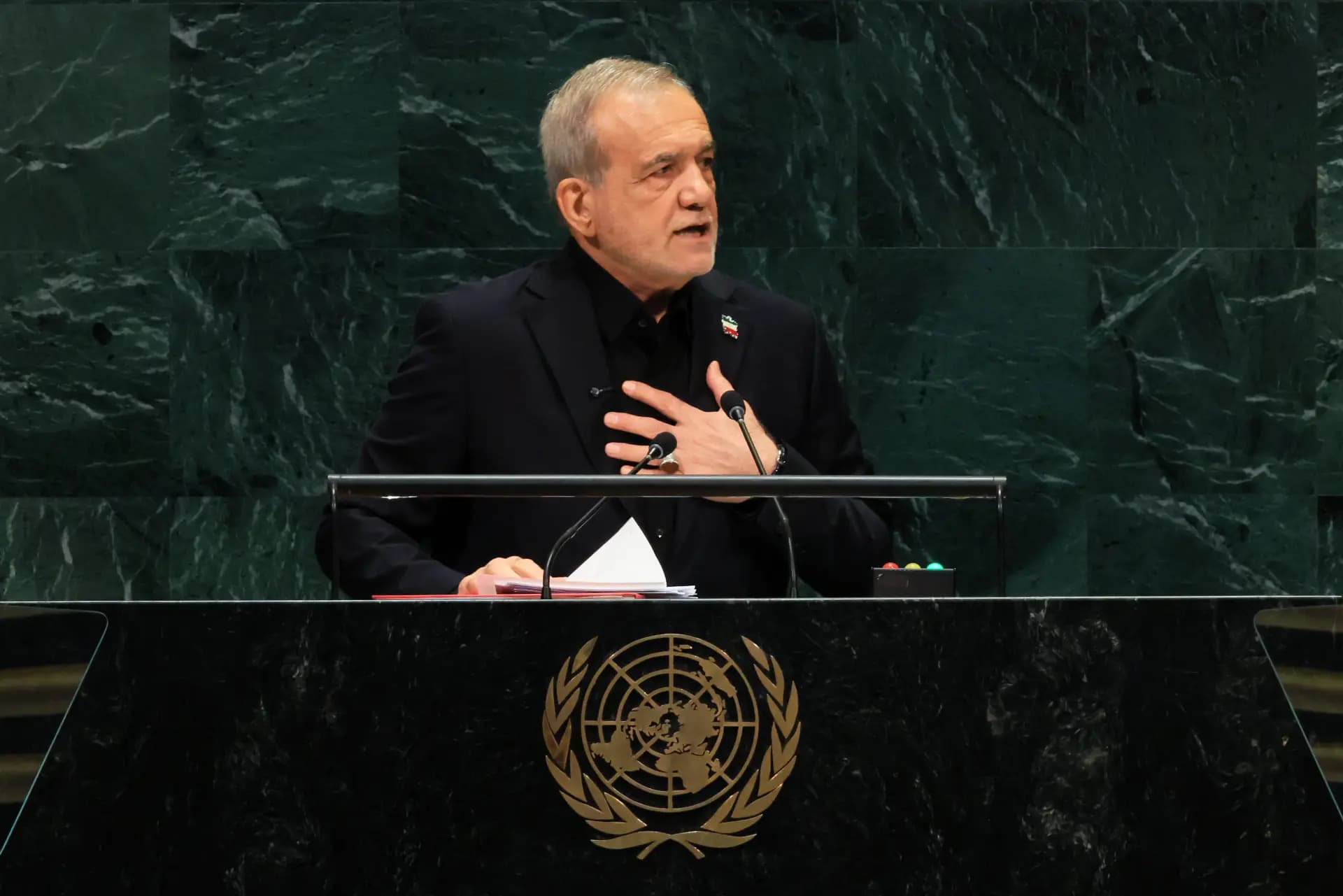 Îran: Em naxwazin şer bidome bila Amerîka biryara aştiyê bide