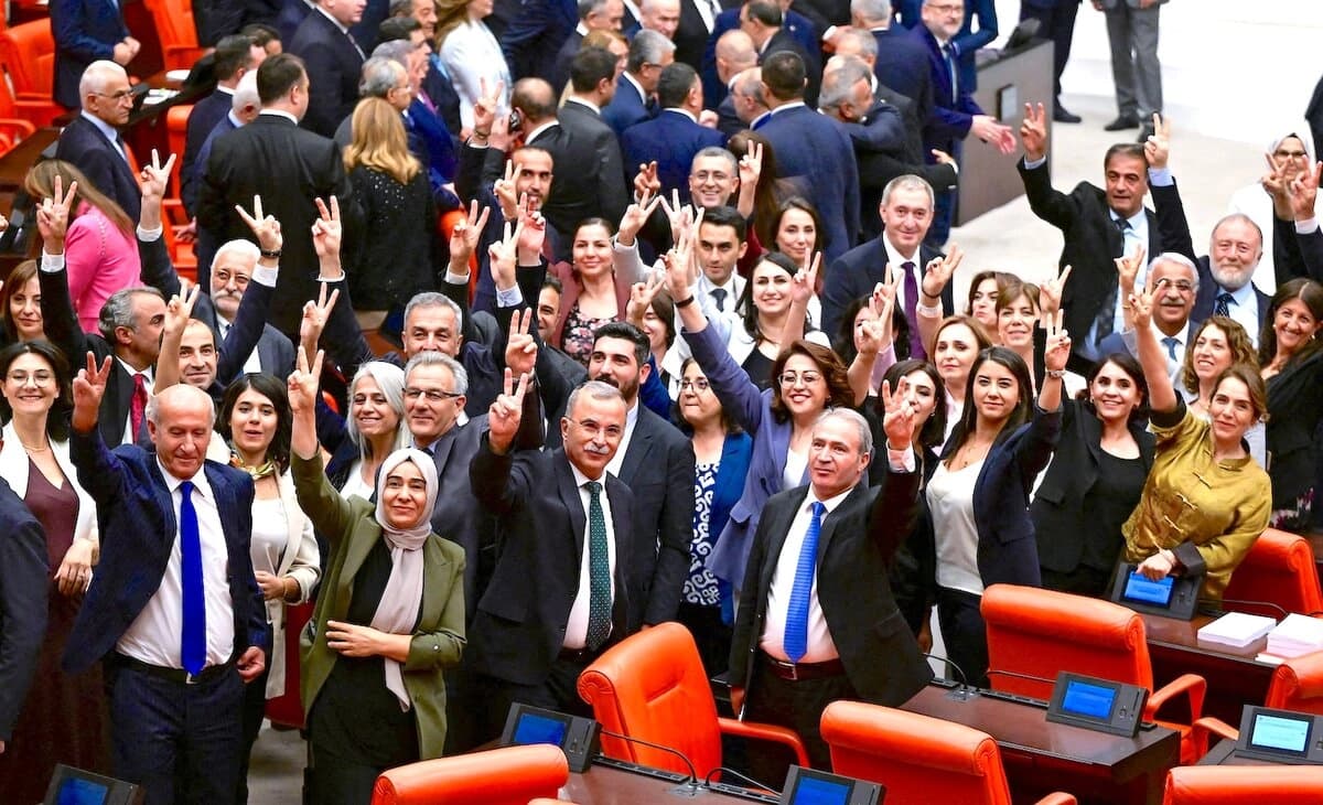 هۆزە دێرینەکانی وان پاڵپشتییان بۆ پرۆسەی چارەسەری دووپاتکردەوە