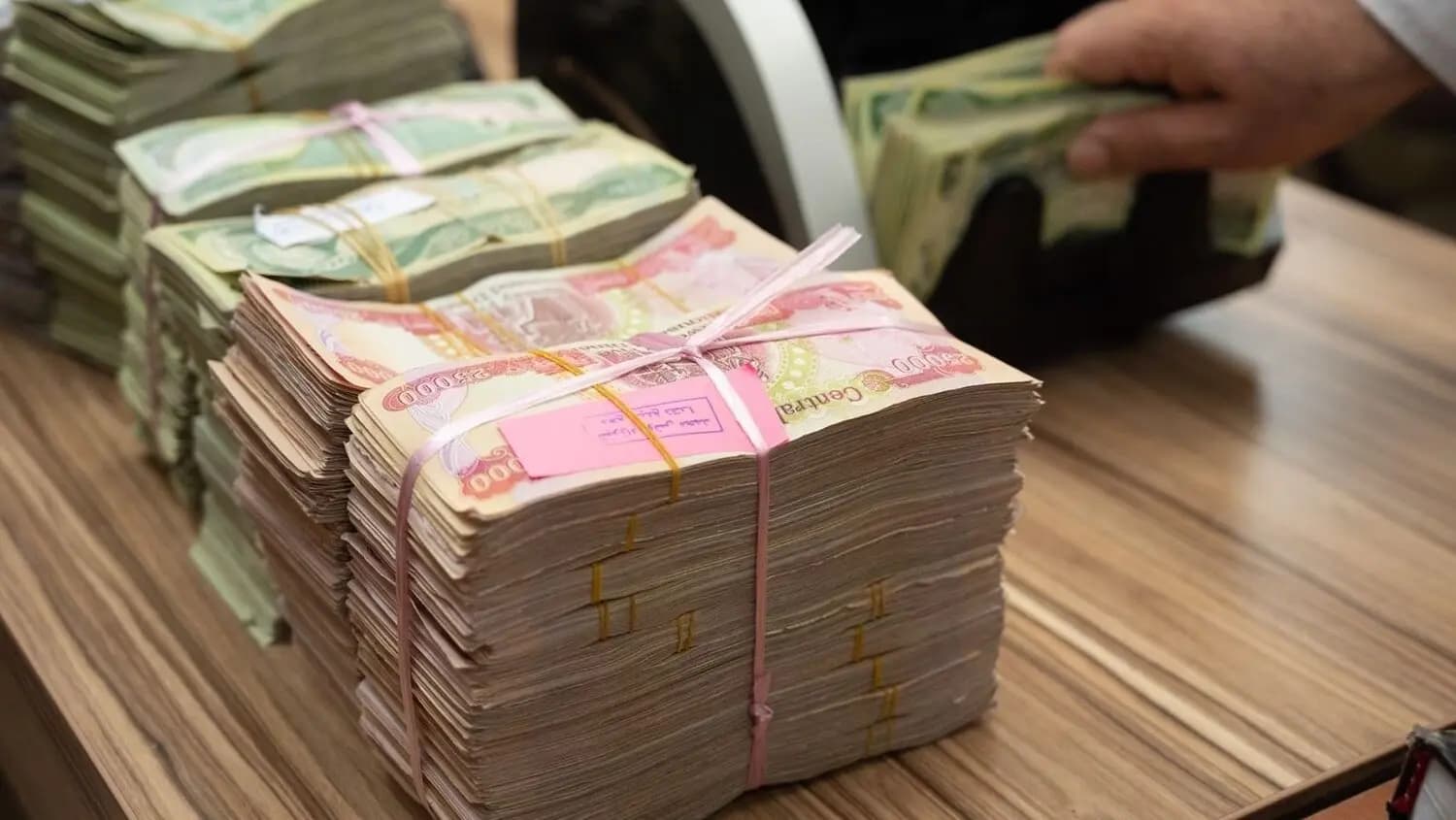 Iraq advances 2027 budget draft to Council of Ministers