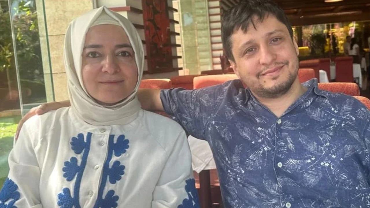 Fatma Betül Sayan Kaya'nın “2,2 milyar lirayı iade ettiği” iddia edildi