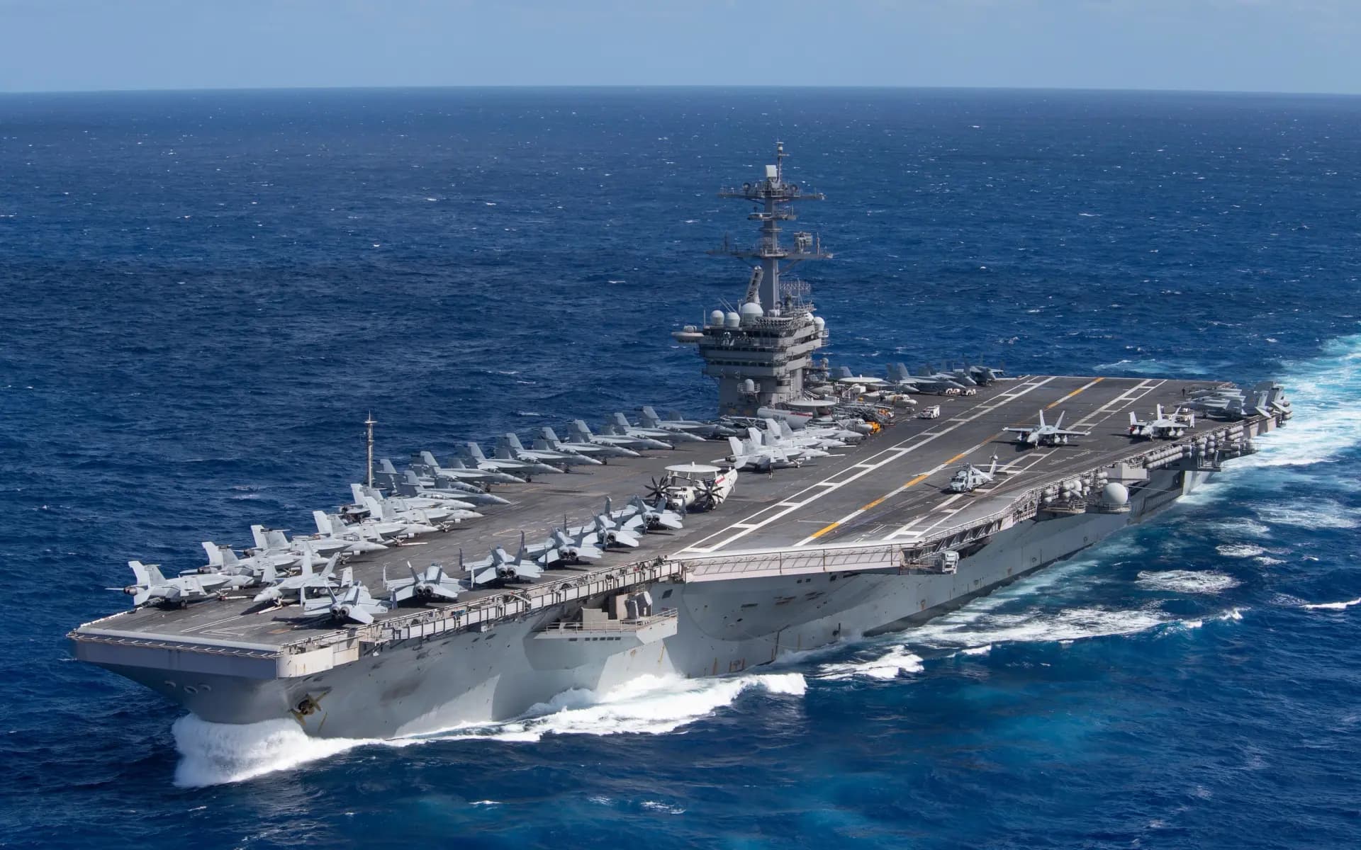 ABD'den Ortadoğu'ya dev sevkiyat: USS Theodore Roosevelt yola çıktı