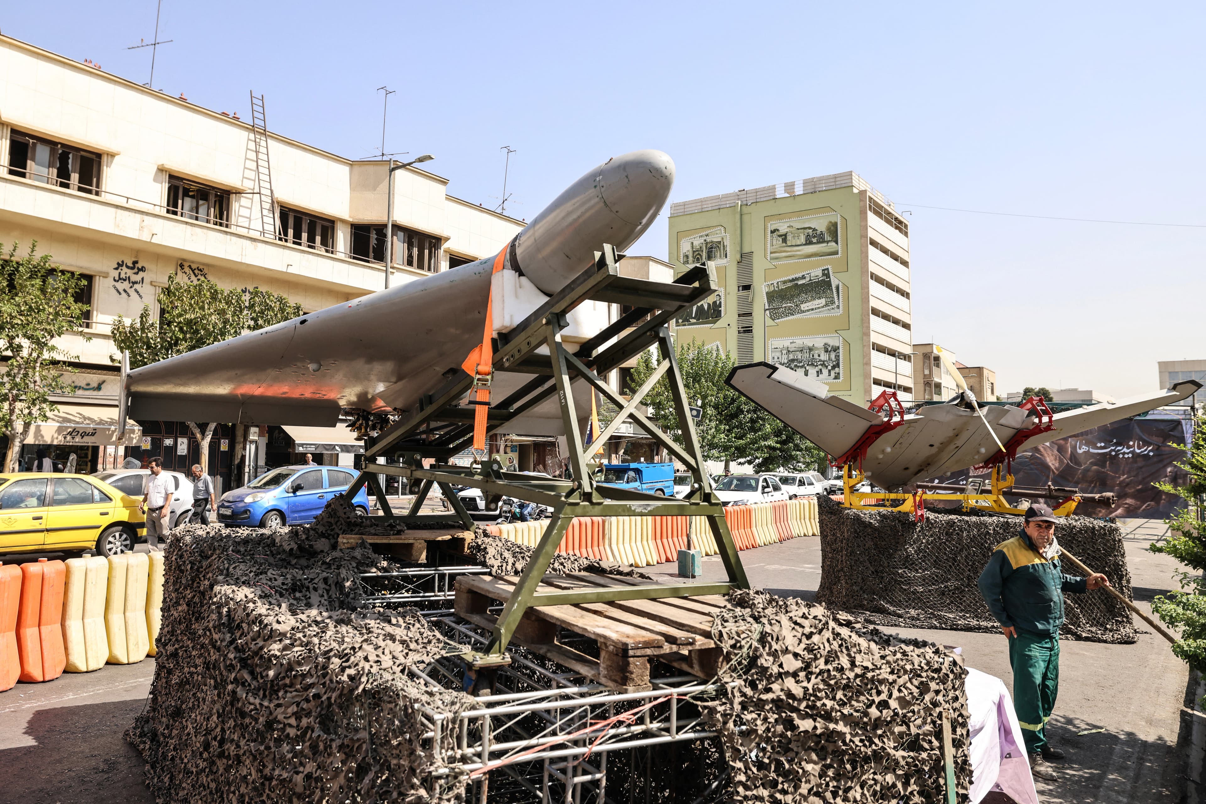 Iran to mobilize regional proxies if US launches ground invasion: IRGC-linked official