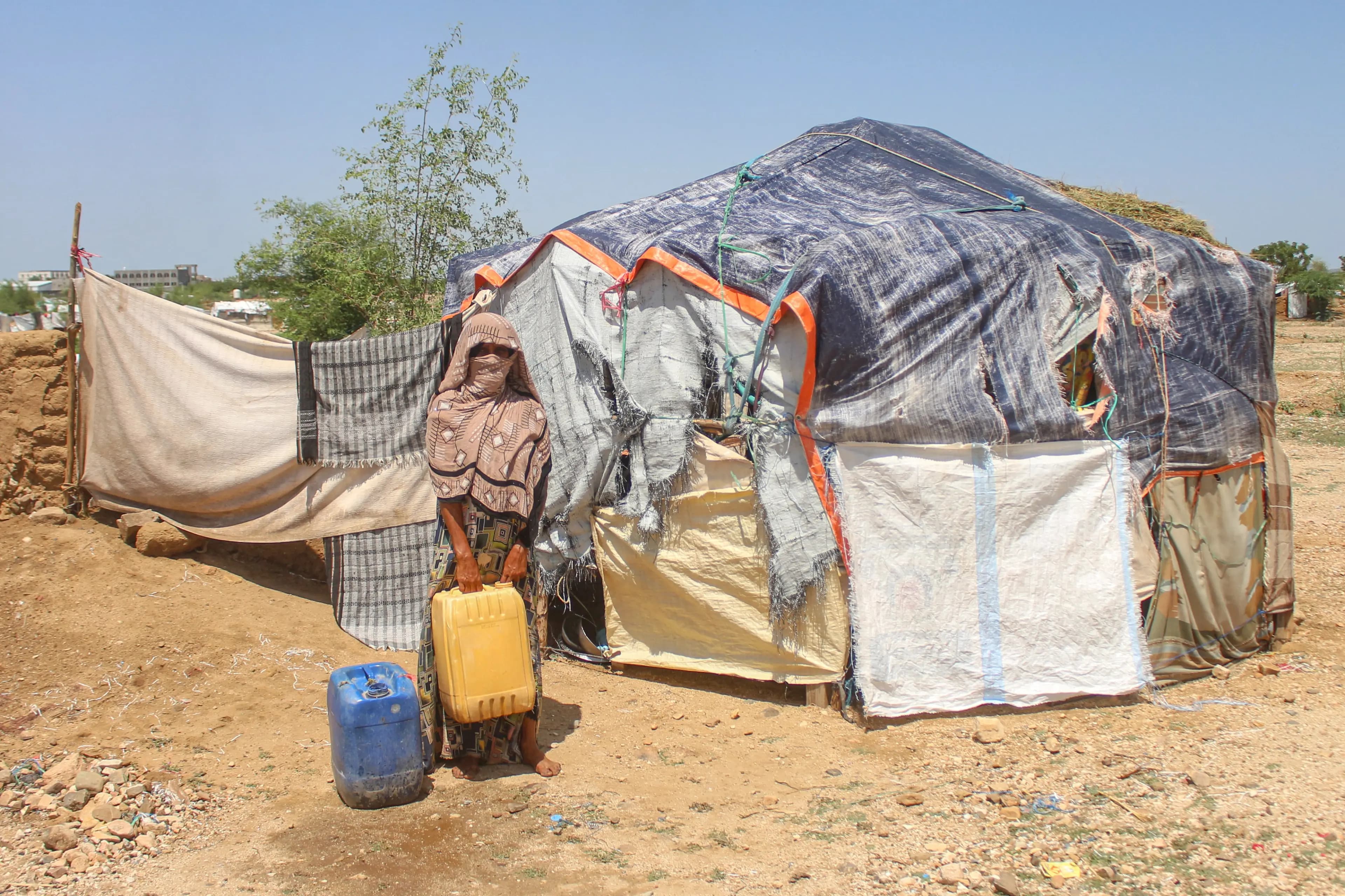 BM, çatışmaların yaşandığı Yemen'de 200 binden fazla kişinin yerinden edildiğini bildirdi