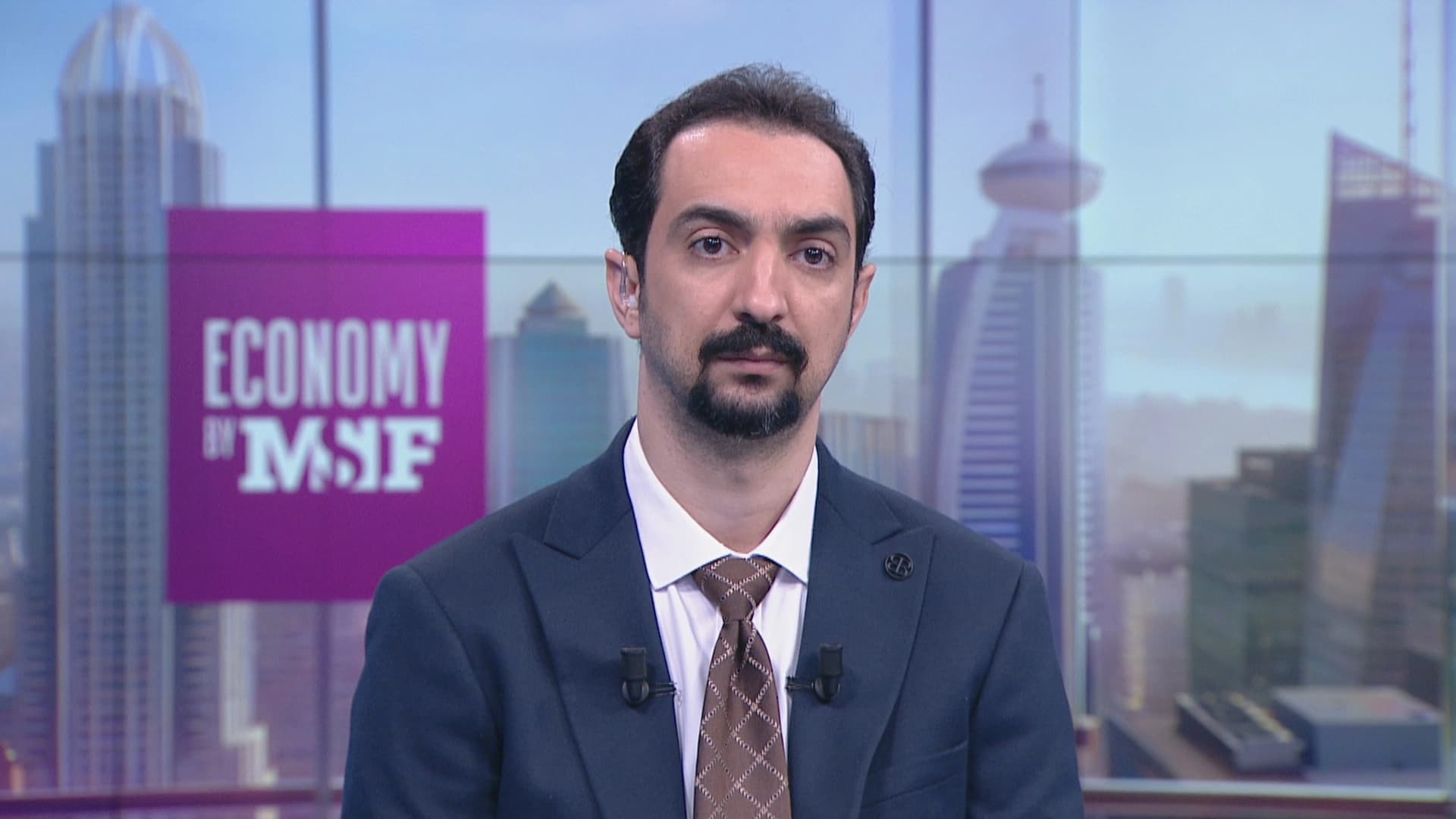 د.ترەیدەر: بانکی ناوەندی پاشگەزبێتەوە دۆخەکە بۆ دینار مەترسیدارتر دەبێت