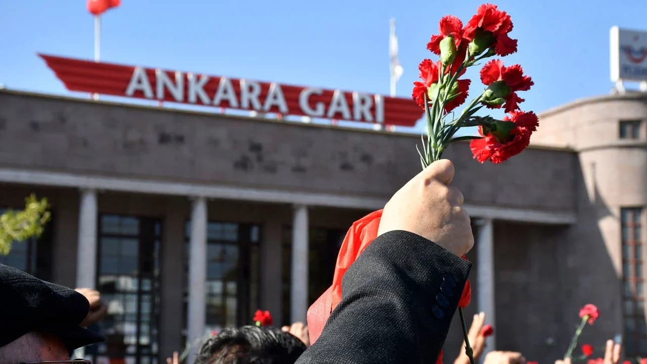 Ankara Garı Katliamı'nın 11. yılı: '10 Ekim'i unutmadık, unutturmayacağız'
