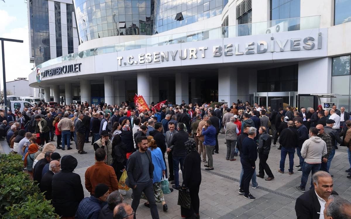 Çalakiyeke li ber Şaredariya Esenyurtê / Wêne: Arşîv