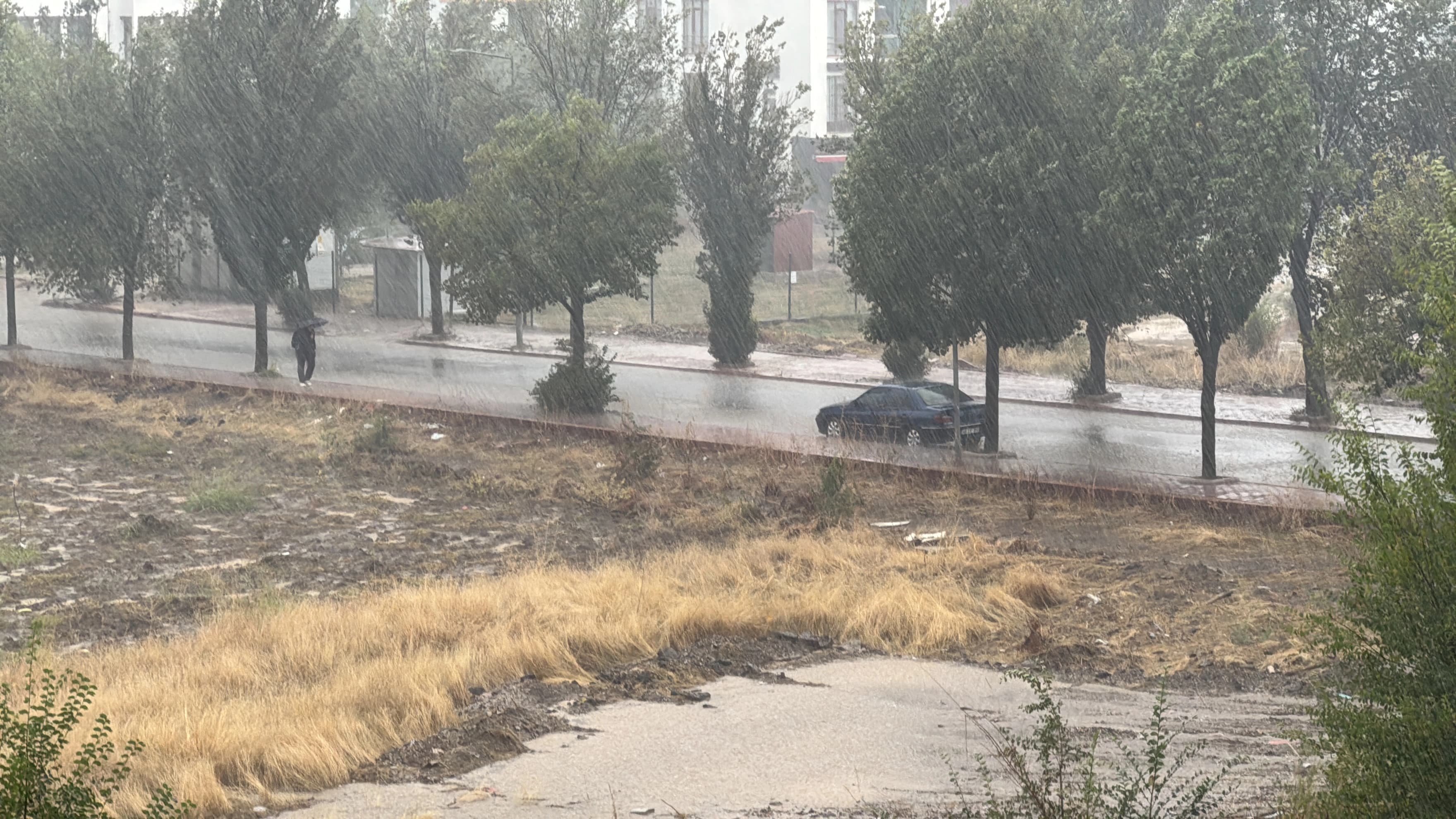 Yağışlı hava dalgası geliyor: Sıcaklar düşecek