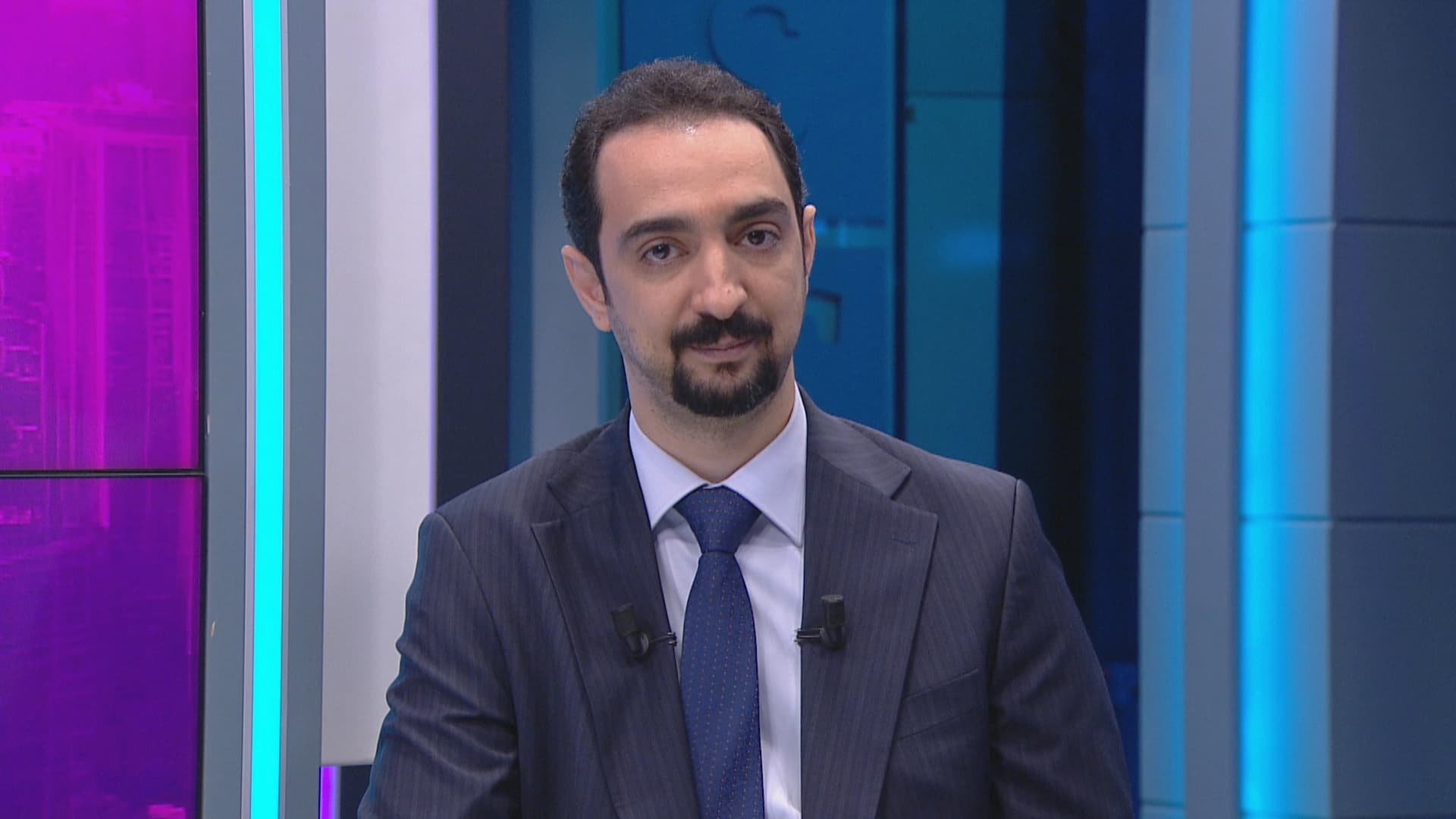 د. محەممەد ئەمین، پسپۆڕی بازاڕە داراییەکان