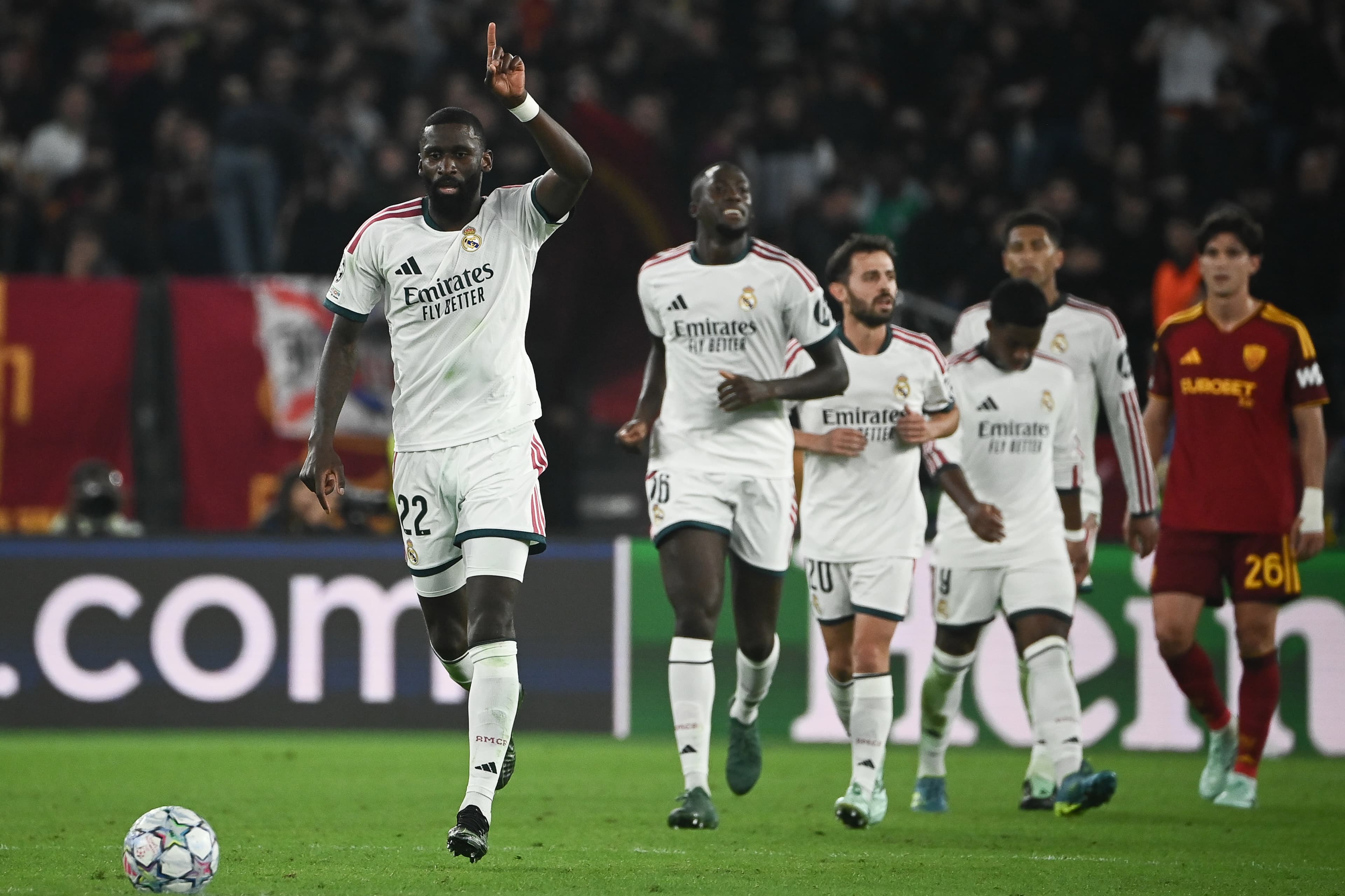 UEFA Şampiyonlar Ligi'nin ikinci haftasında 9 maç tamamlandı