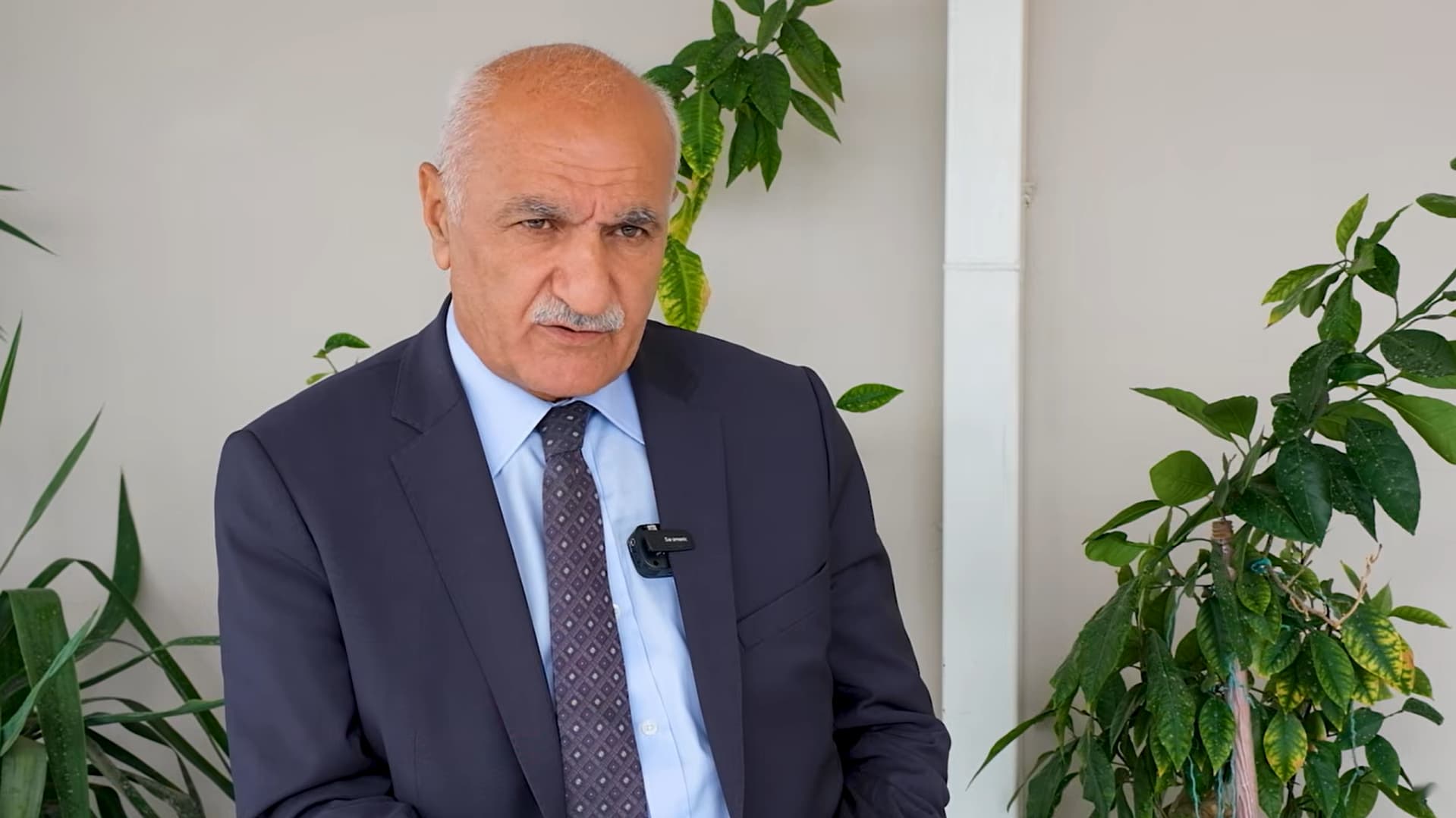 Vanlı siyasetçi Cintan, kentin 'kangrenleşen' sorunlarını anlattı