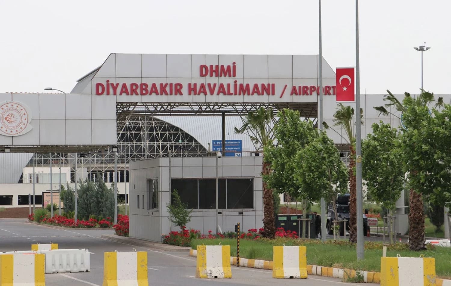 Sezgin Tanrıkulu’dan ‘Diyarbakır Havalimanı’ çağrısı