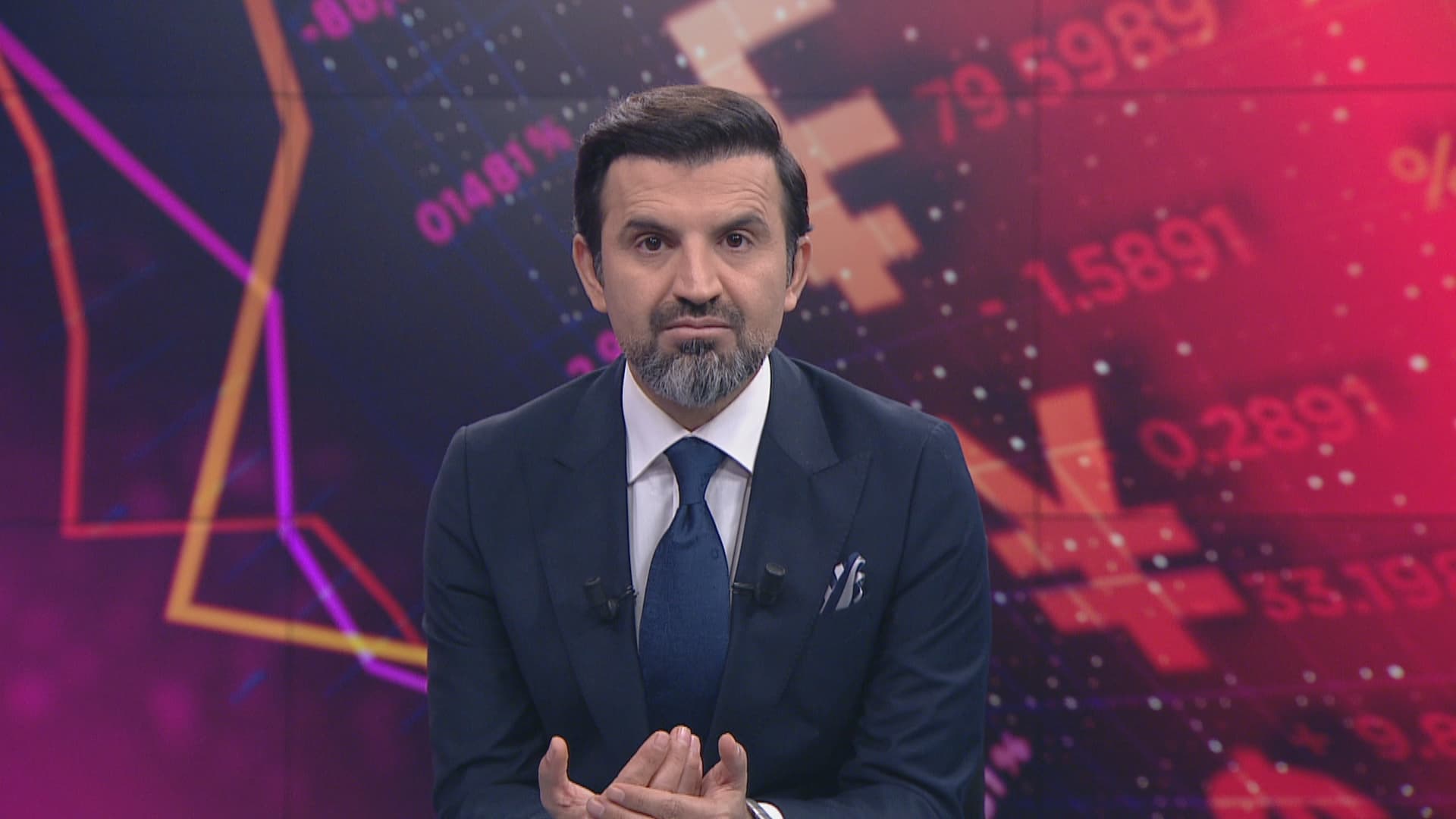 نرخی زێڕ بۆ 4,200 دۆلار بەرزبووەوە