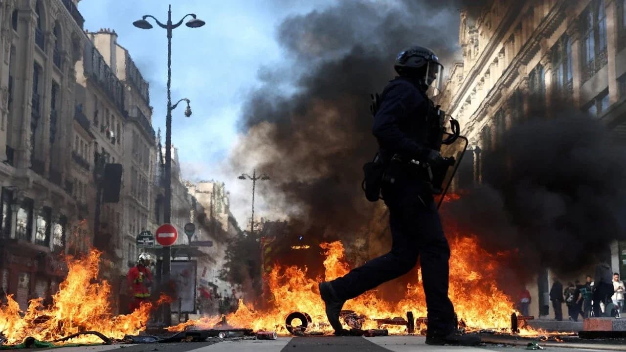 Fransa’da sokağa çıkma yasağı başladı: Lille dahil kuzey kentlerinde gece yasak geldi!