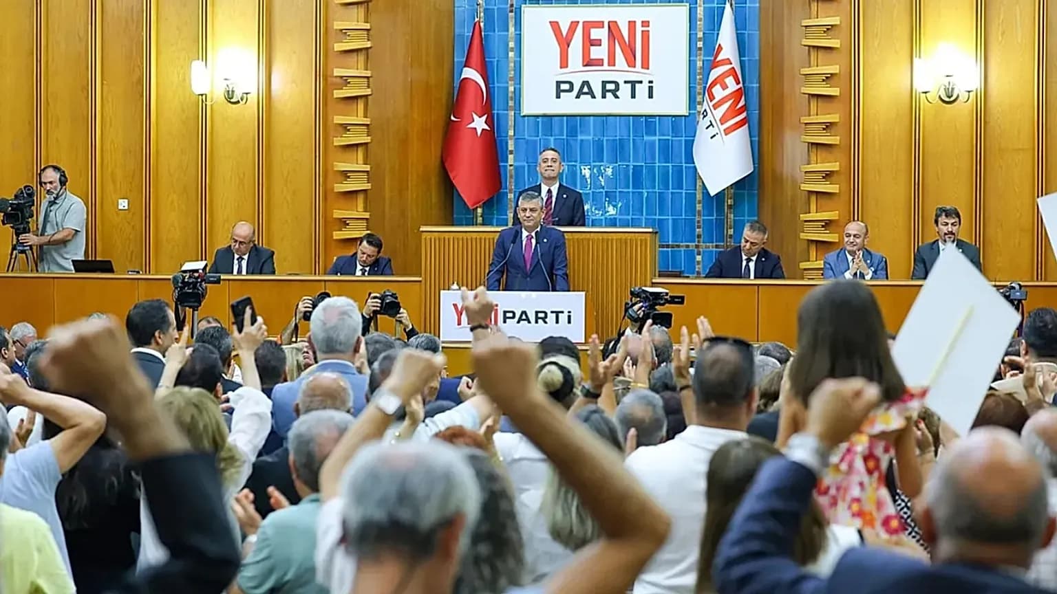 AYM, Yeni Parti'nin isminin hükümsüz sayılması talebini yarın görüşecek