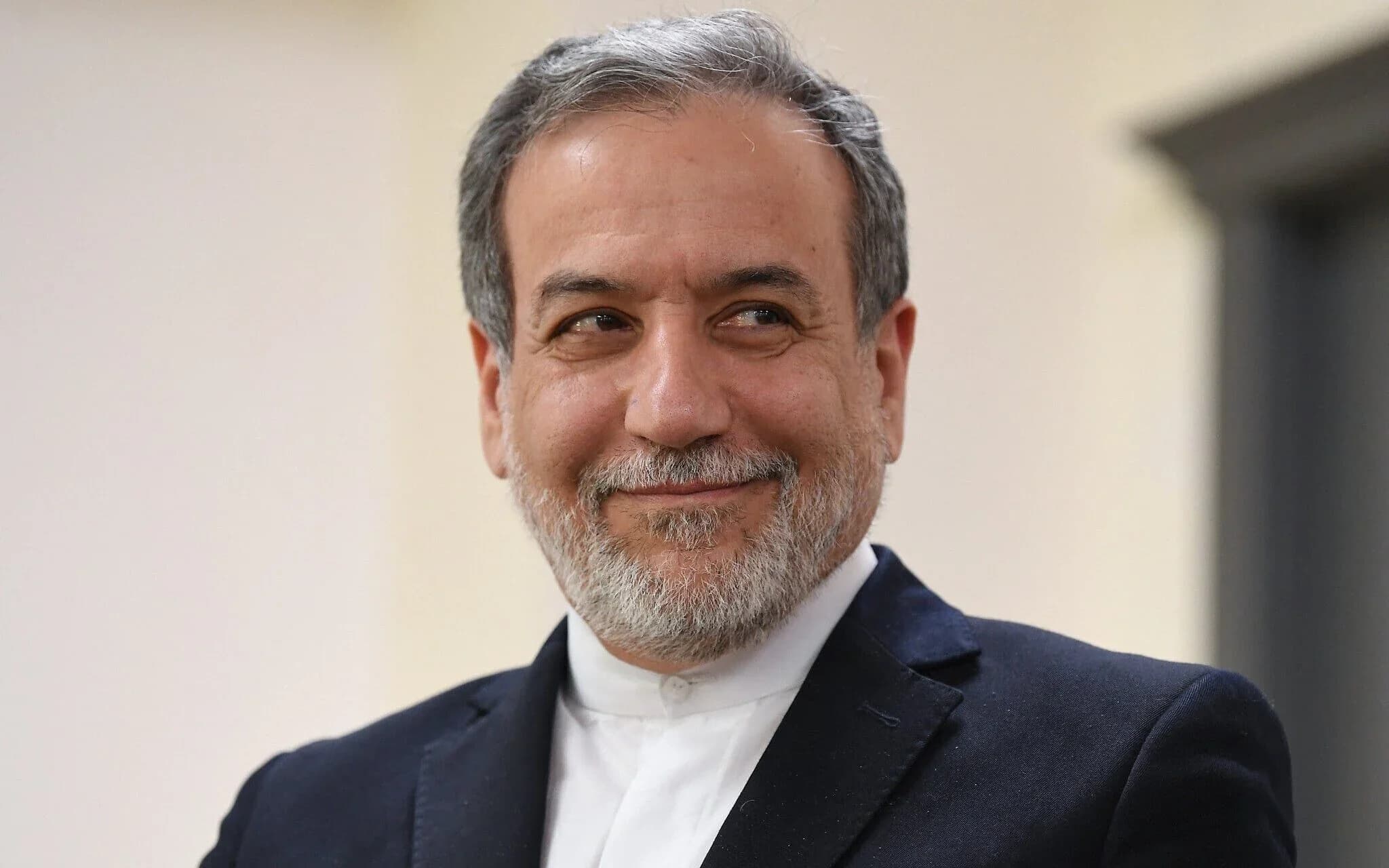 عێراقچی: ئامادەین بۆ دیپلۆماسی بەڵام بەرگریی لەخۆمان دەکەین