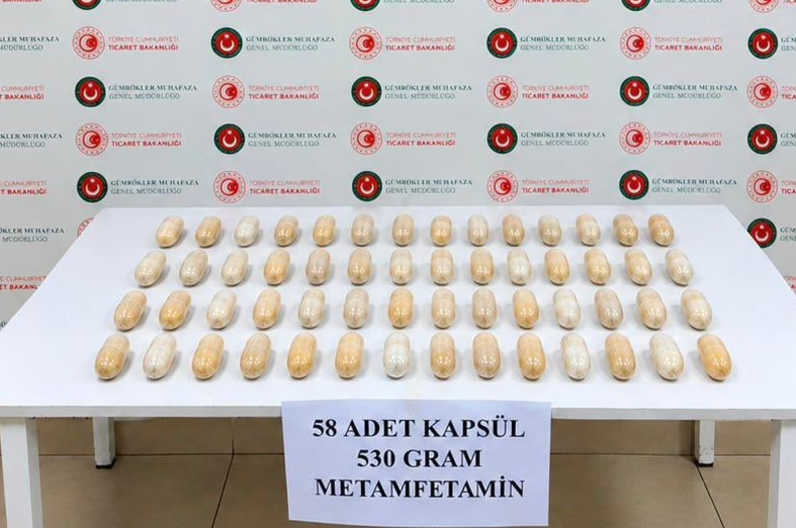 Midesinden 530 gram uyuşturucu çıktı, gümrük kapısında yakalandı