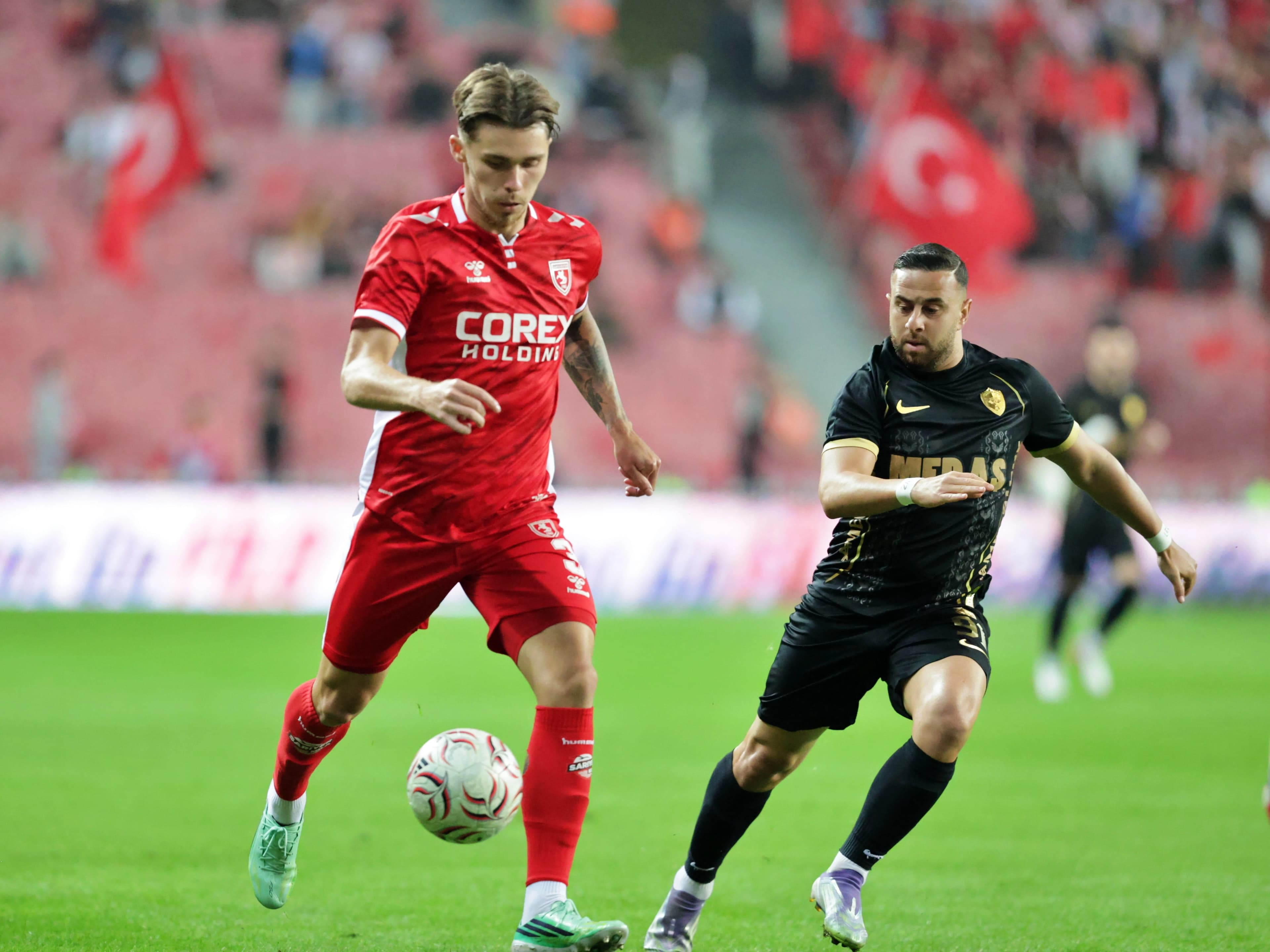 Amedspor fırtınası: Deplasmanda kazandı, lider oldu