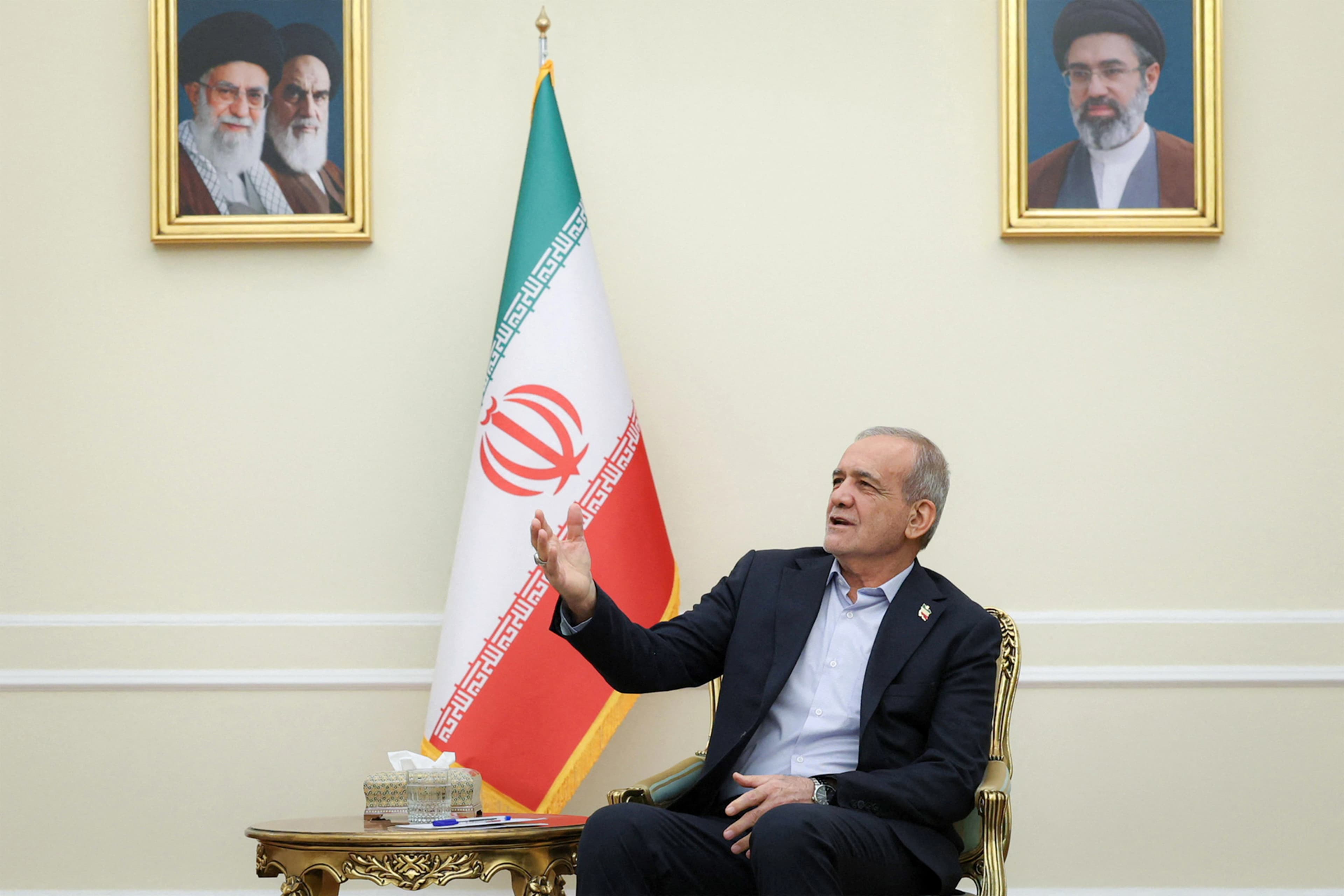 سەرۆککۆماری ئێران: هەنگاوەکانی ئەمریکا سەقامگیریی بازاڕی وزەیان رووبەڕووی مەترسی کردووەتەوە