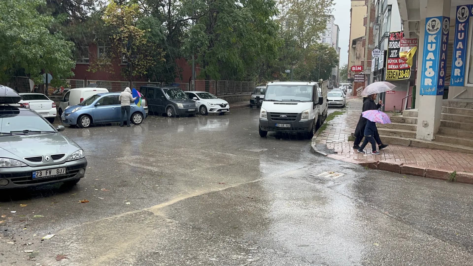 Ji bo gelek parêzgehan hişyariya barana gur û lehiyê hat dayîn