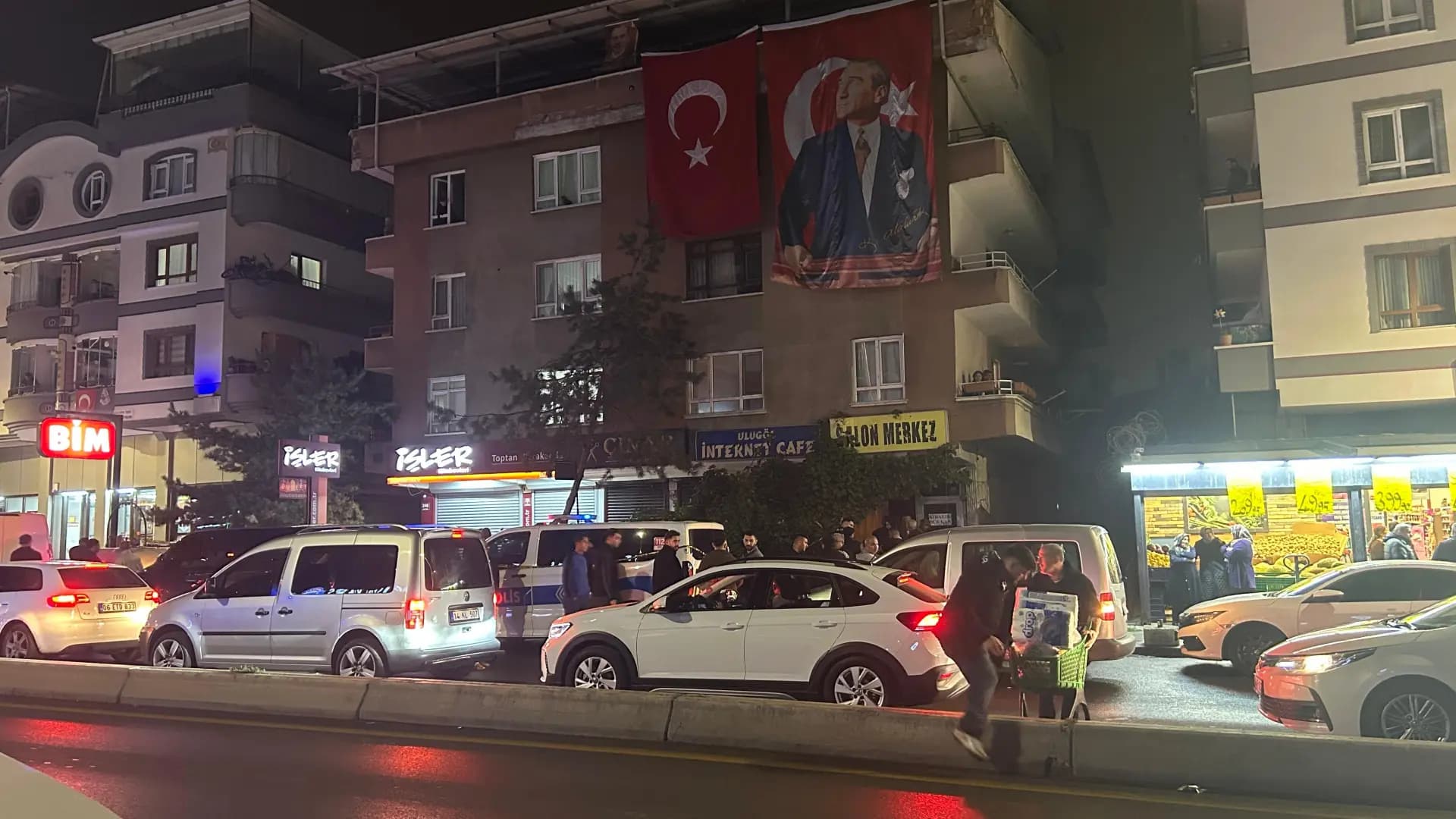 ENQERE - Bavekî keça xwe û hevalê wê yê 53 salî kuştin