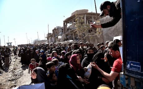 Displacement of civilians in west Mosul due to ongoing clashes between Iraqi armed forces and ISIS militants. Photo: AFP