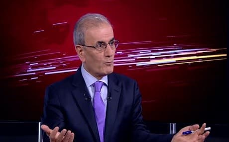 Kirkuk Governor Najmaldin speaks in studio with Rudaw TV.