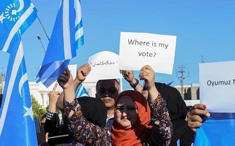 Turkmen protested in front of the UN compound in Erbil last week, asking ‘Where’s my vote?’ Photo: Mohammed Shwan/Rudaw